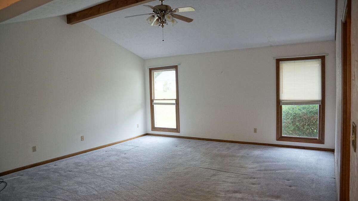 1014 Hunters Run Property Photo 18