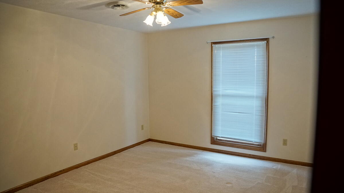 1014 Hunters Run Property Photo 22