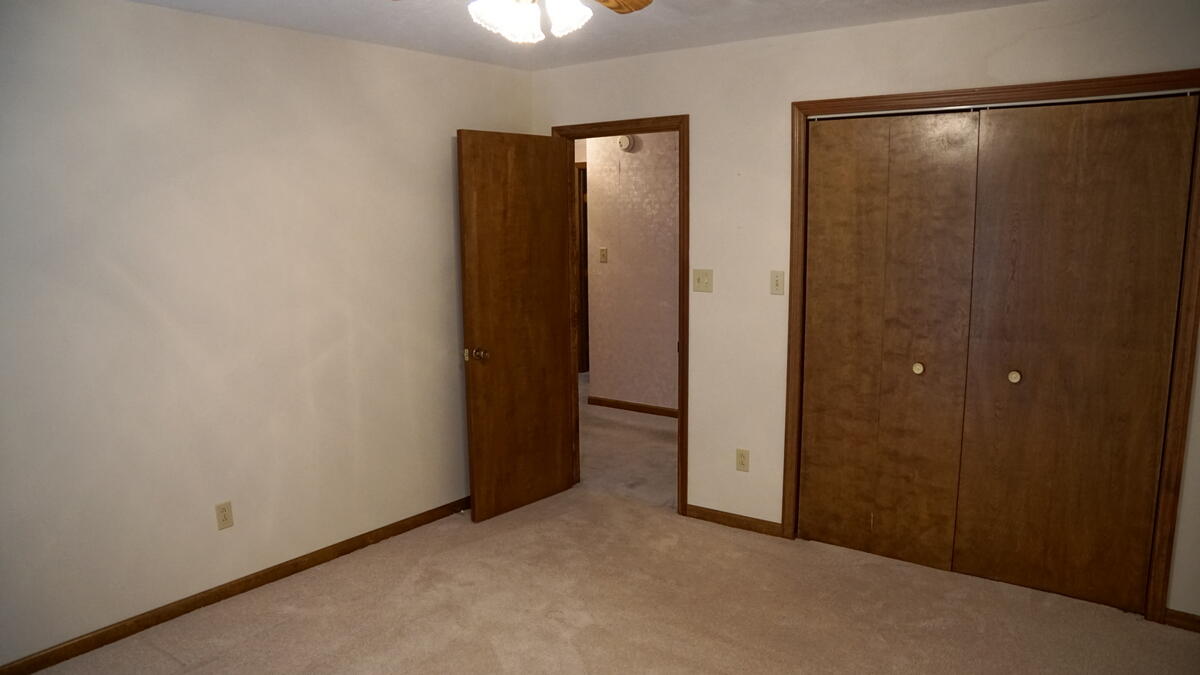 1014 Hunters Run Property Photo 23