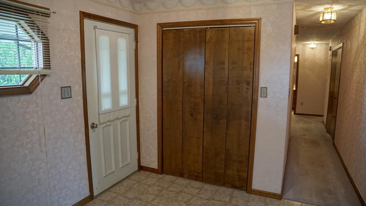 1014 Hunters Run Property Photo 33