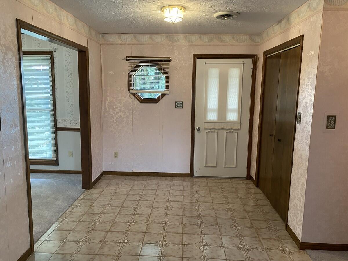 1014 Hunters Run Property Photo 38