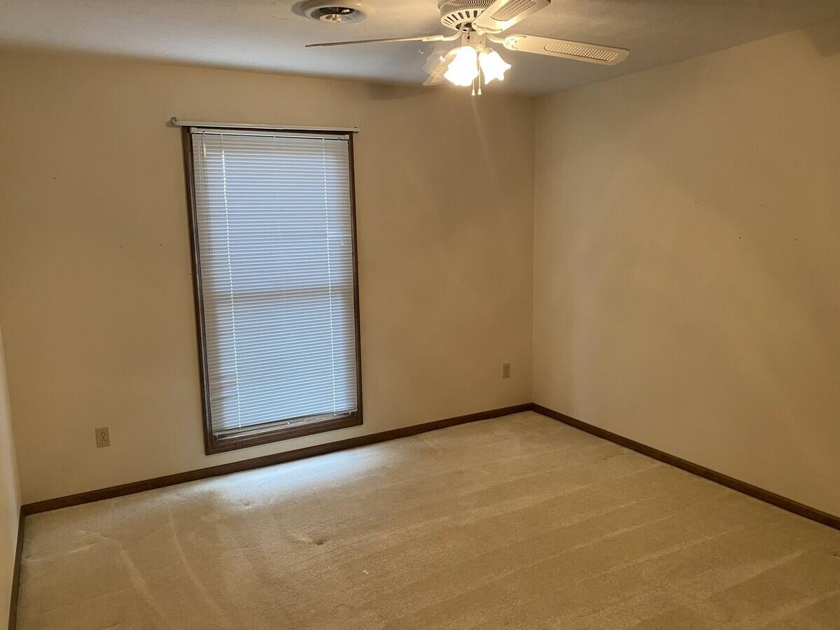 1014 Hunters Run Property Photo 40