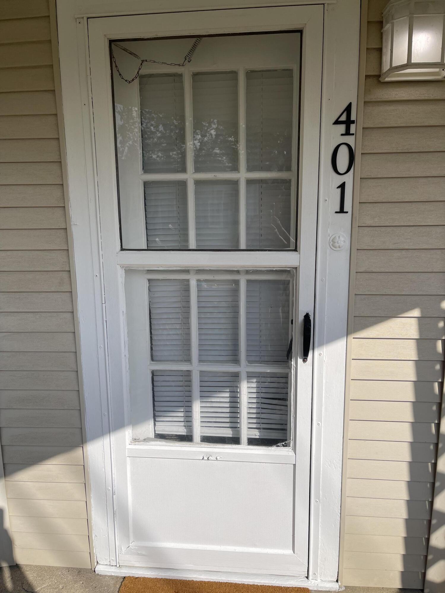 401 E Adair Street Property Photo 5