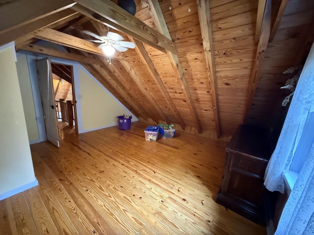 1040 Red Hill Road Property Photo 38
