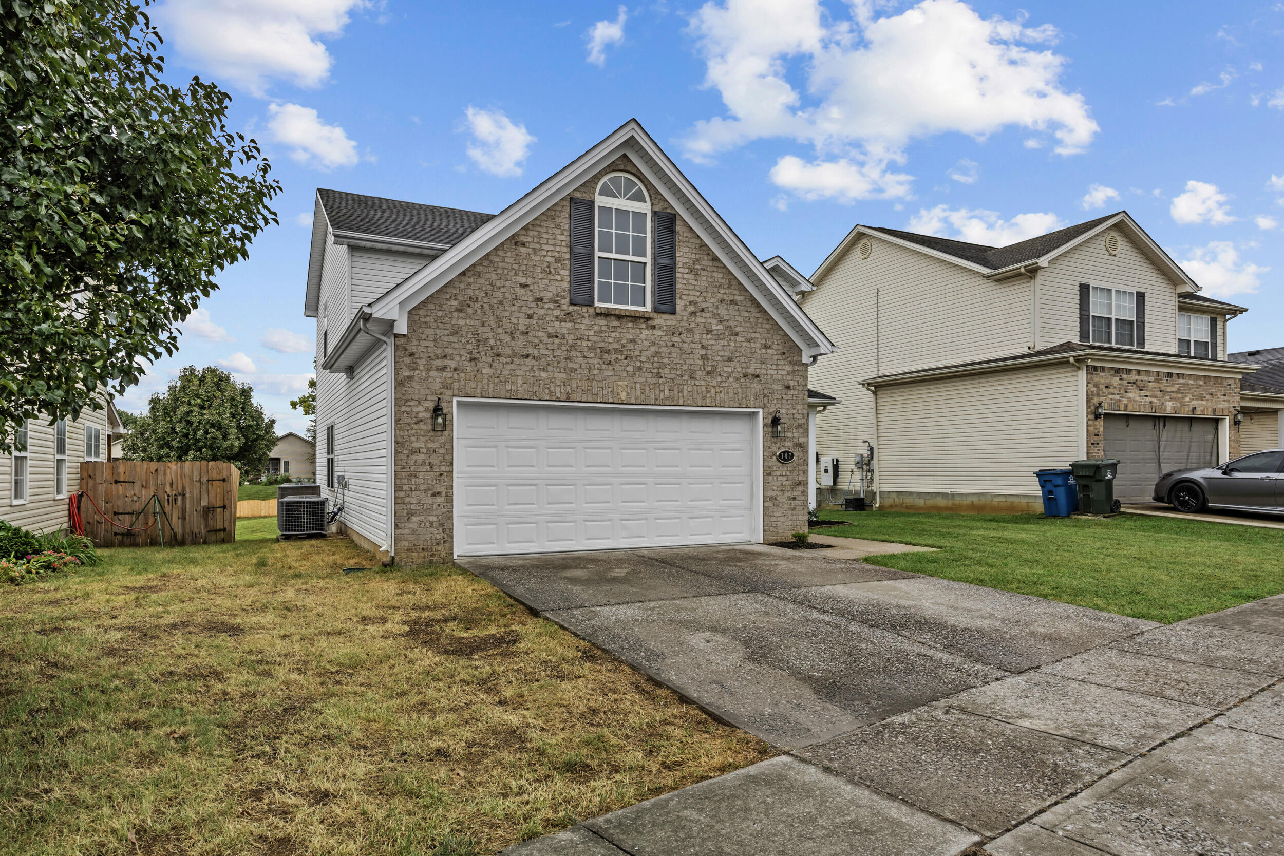 147 Serena Way Property Photo 4