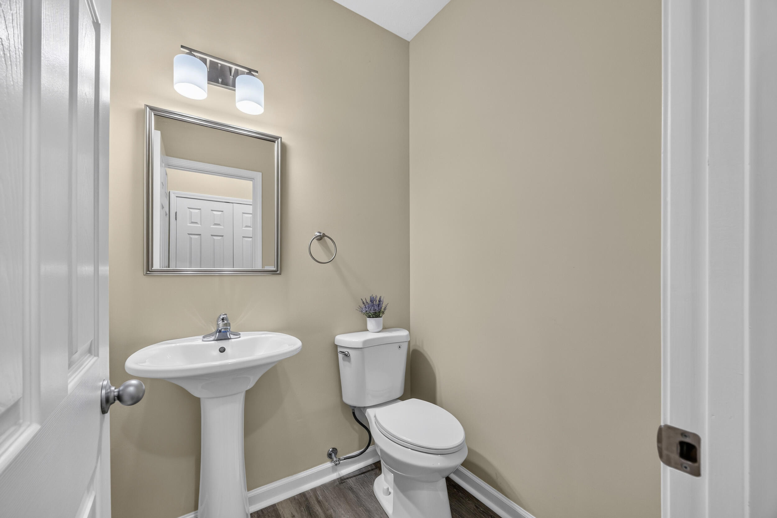 147 Serena Way Property Photo 12