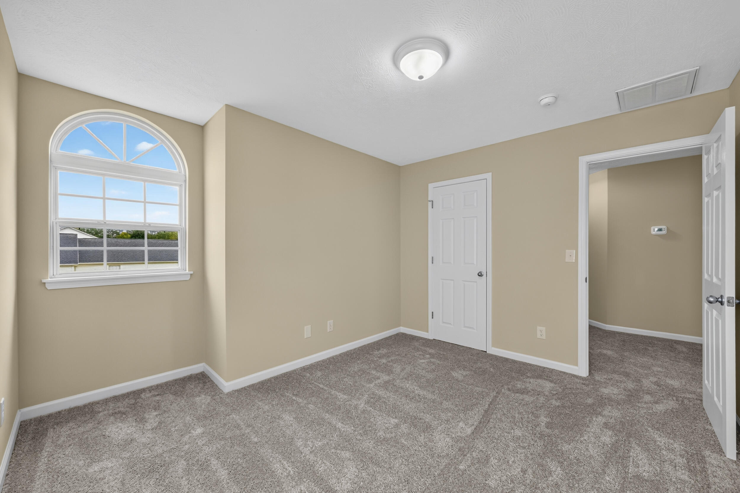 147 Serena Way Property Photo 28