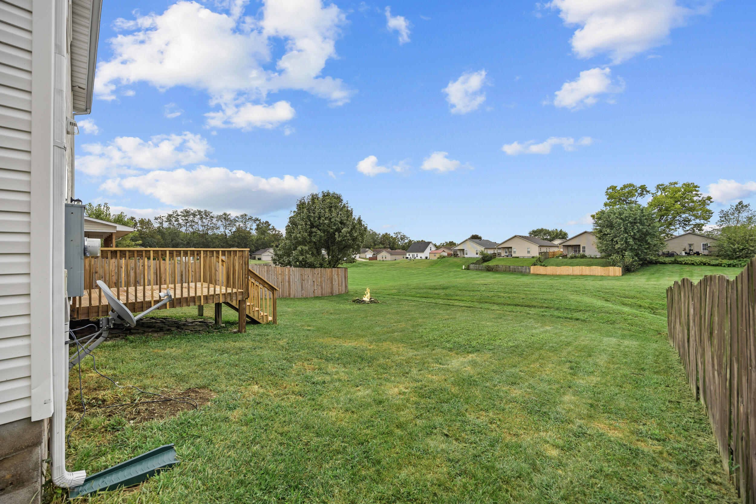 147 Serena Way Property Photo 37
