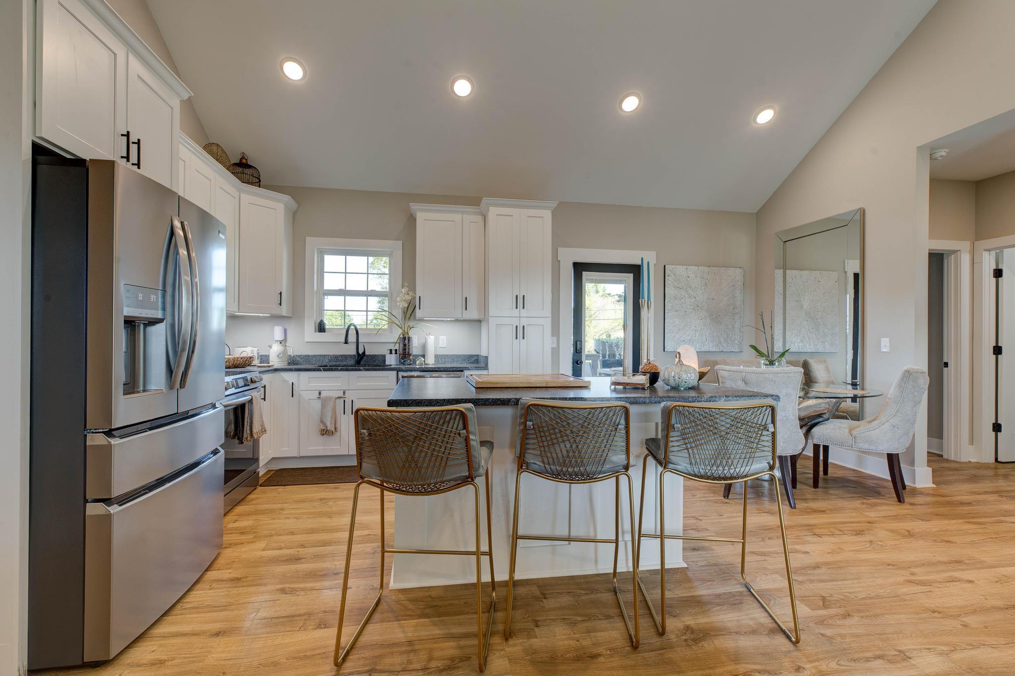 323 Dreyfus Road Property Photo 15