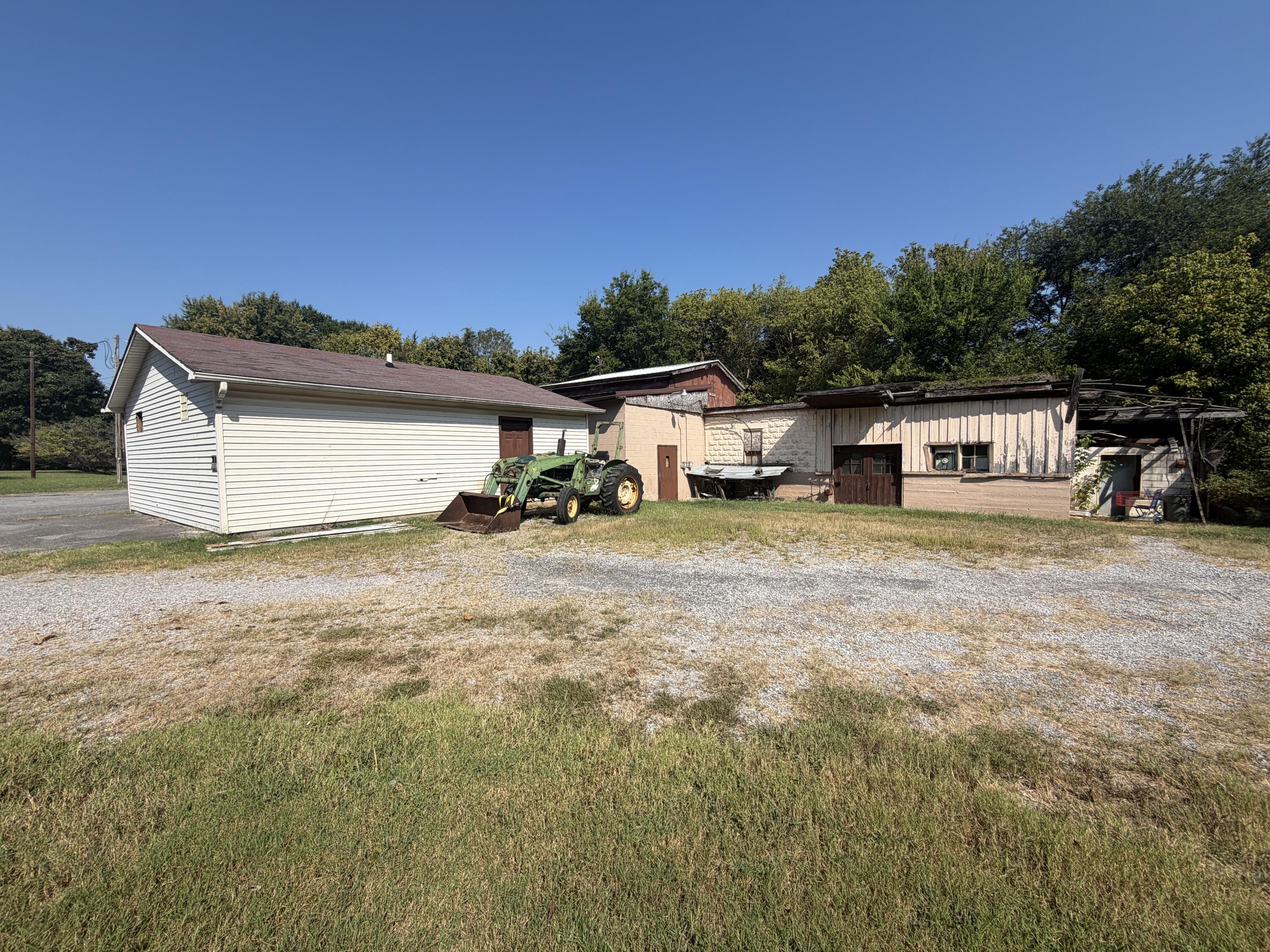 645 Starr Hill Road Property Photo 2