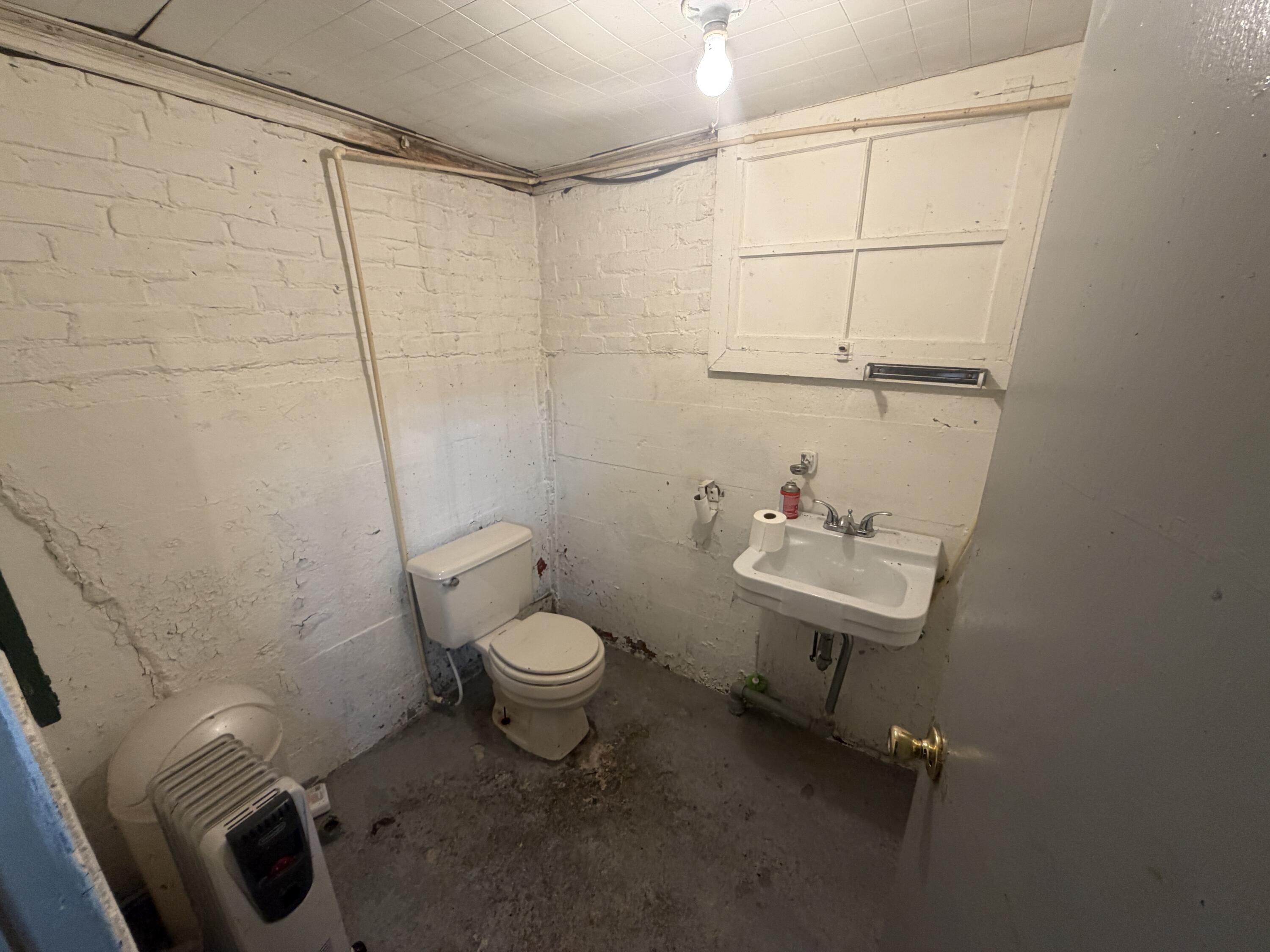645 Starr Hill Road Property Photo 13