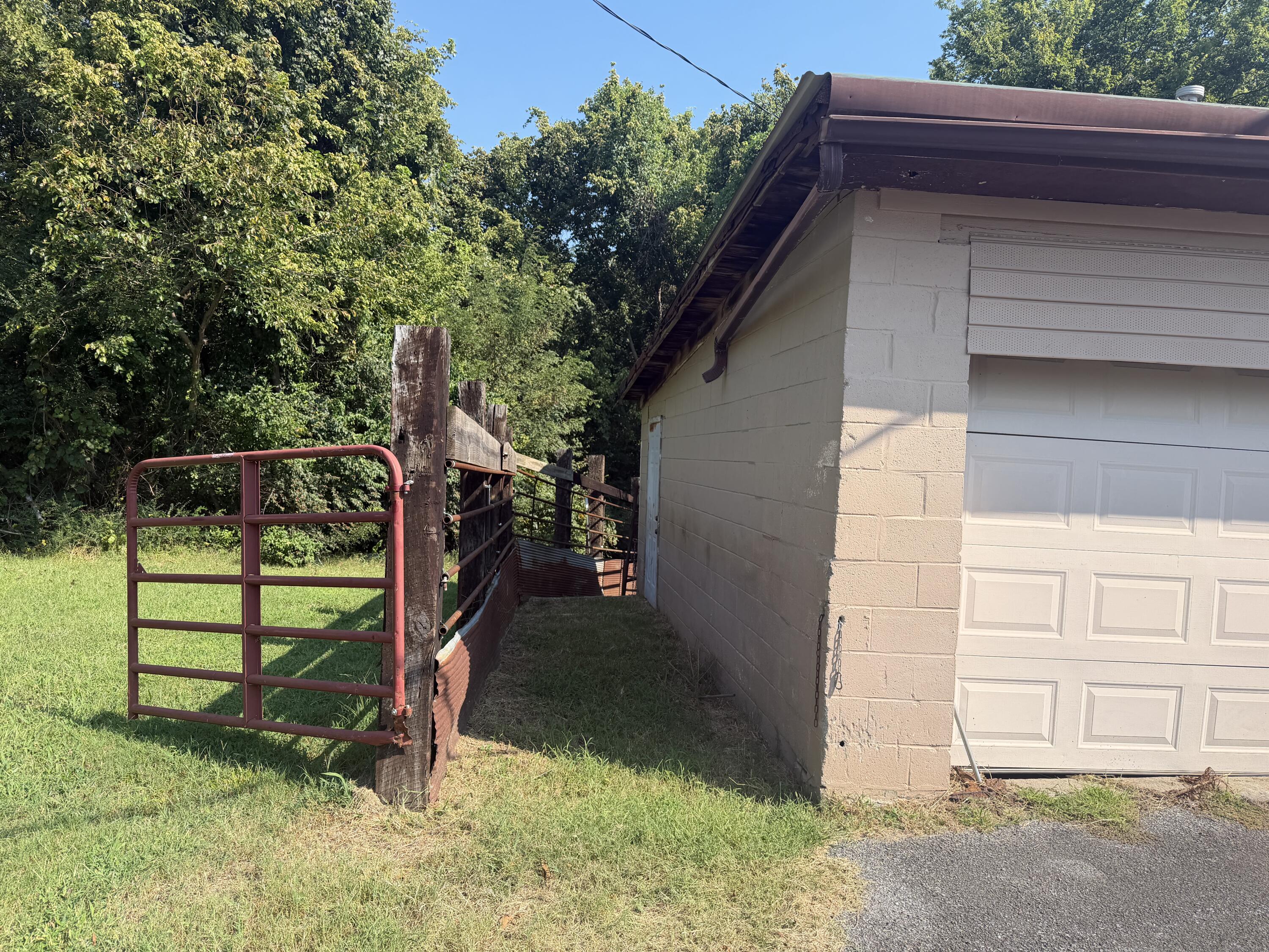 645 Starr Hill Road Property Photo 14