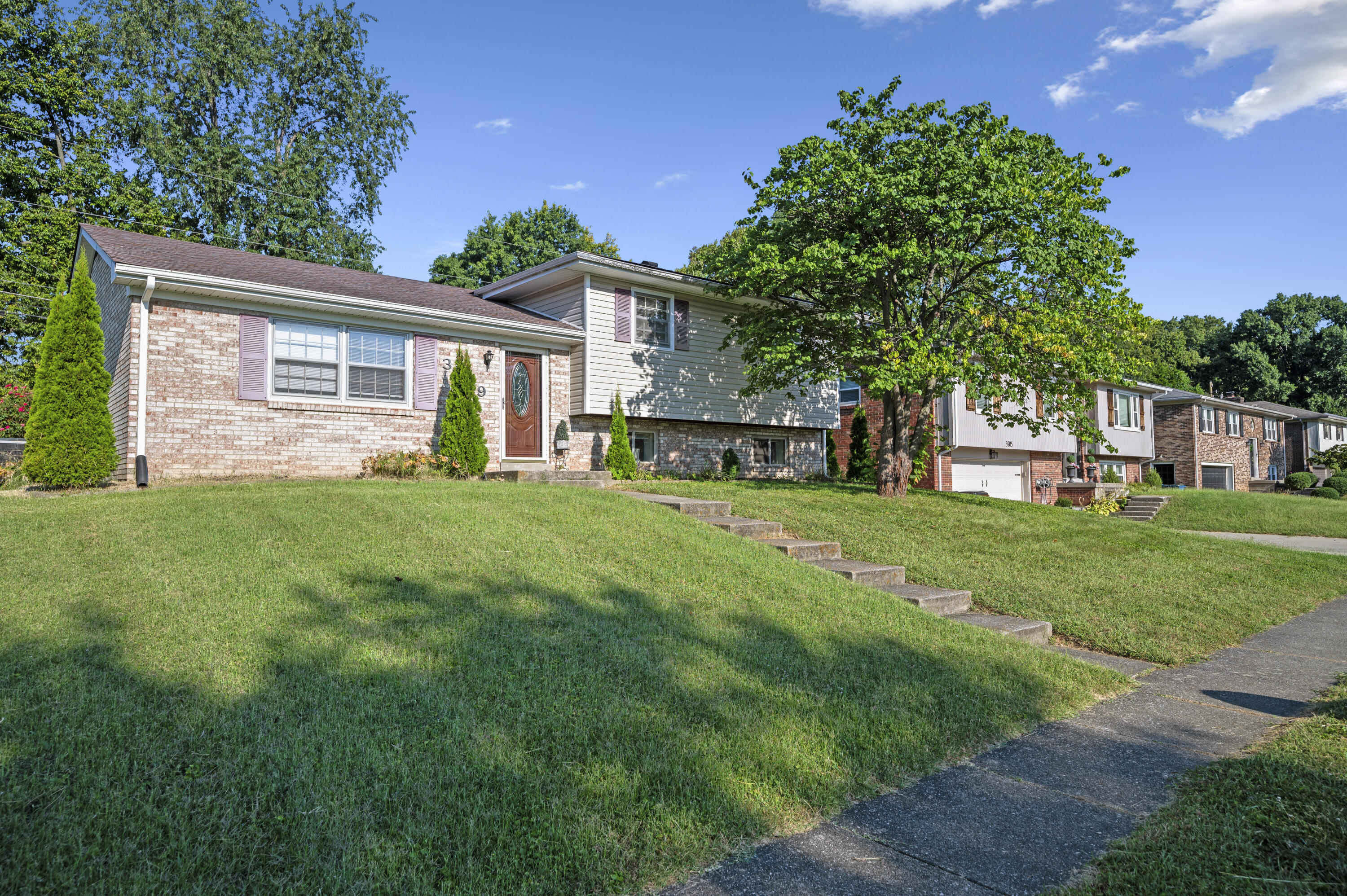 3909 Gladman Way Property Photo 2