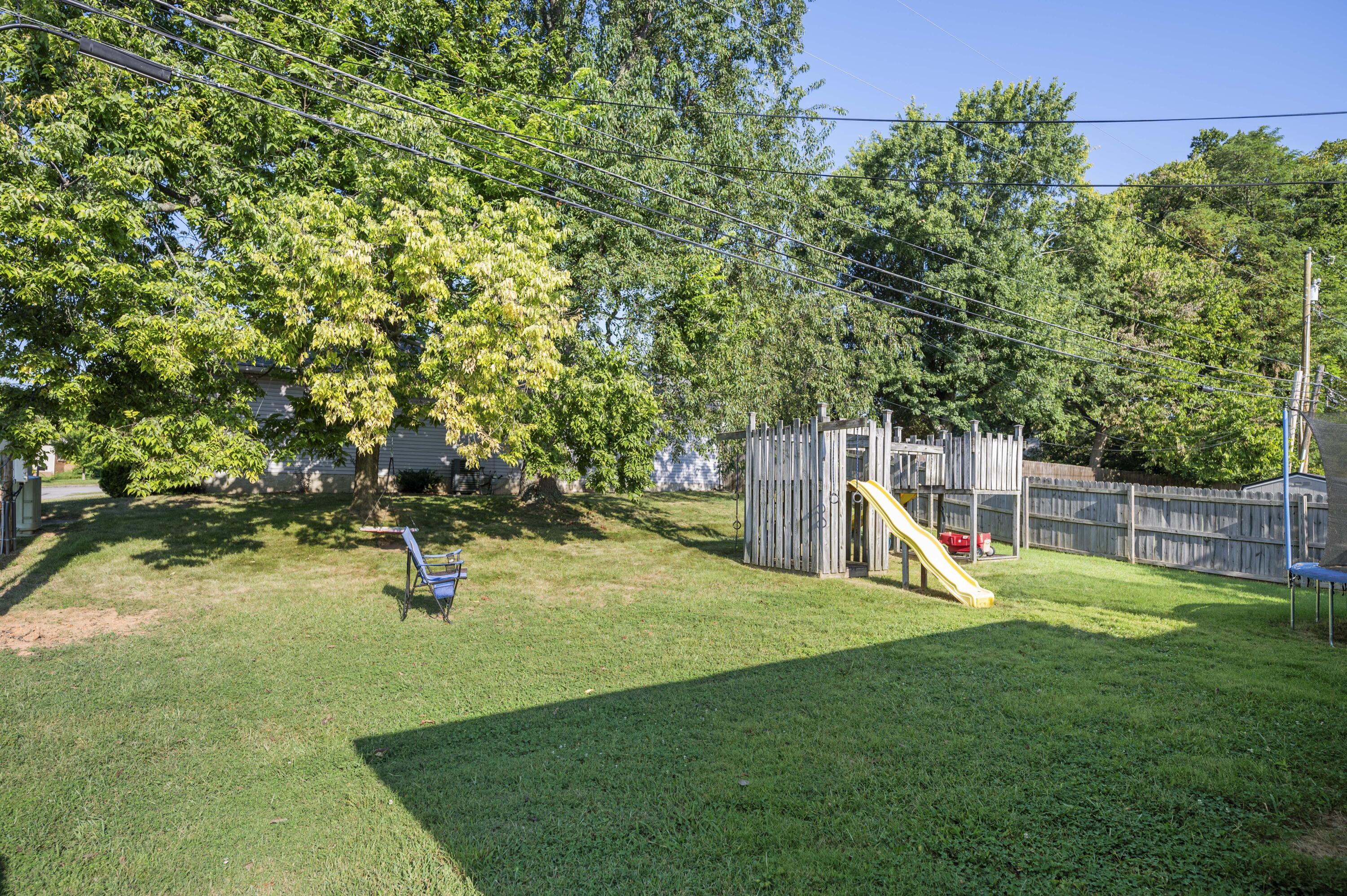 3909 Gladman Way Property Photo 4