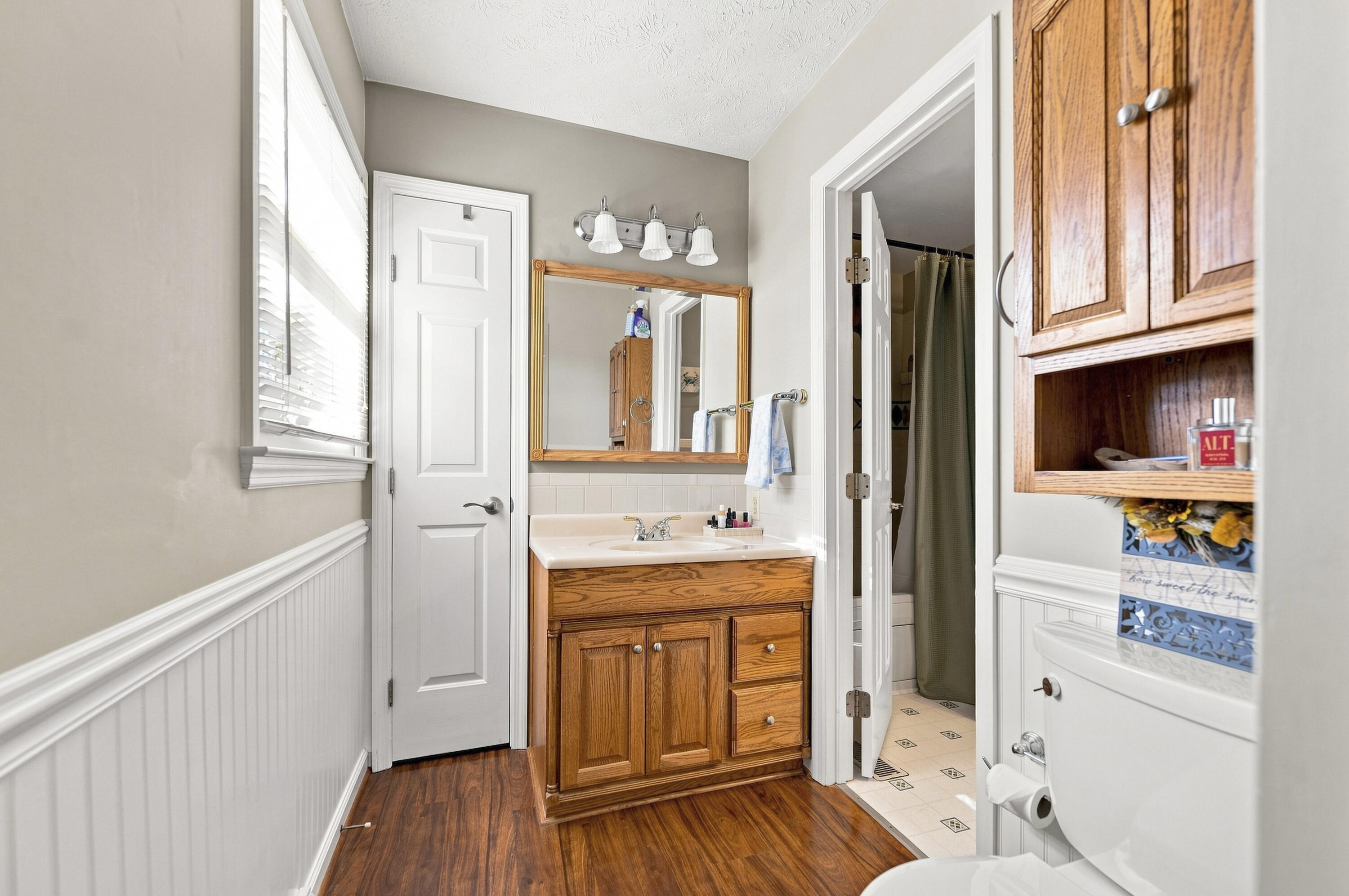 3909 Gladman Way Property Photo 16