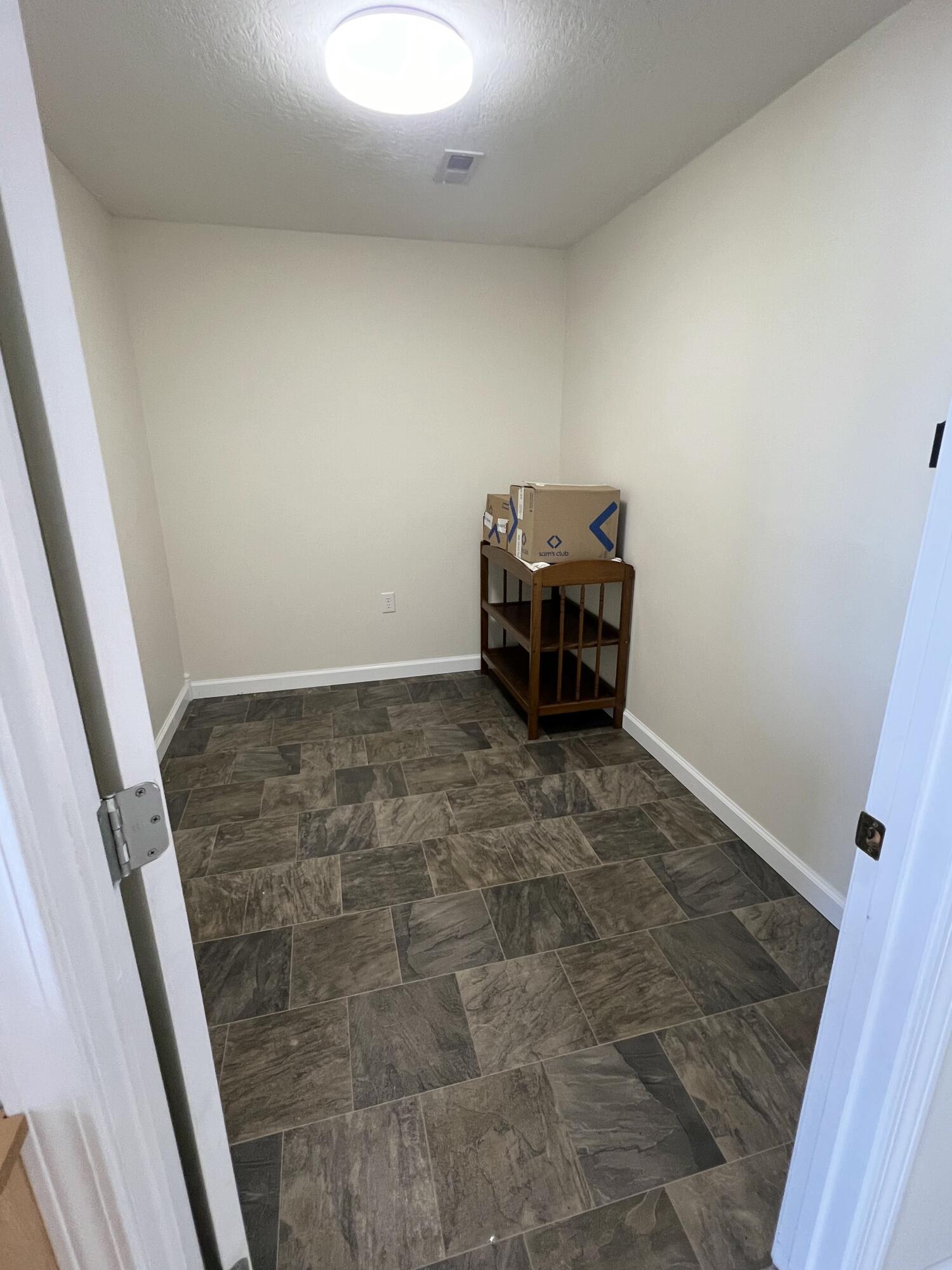 100 Ballenger Spur Road Property Photo 9