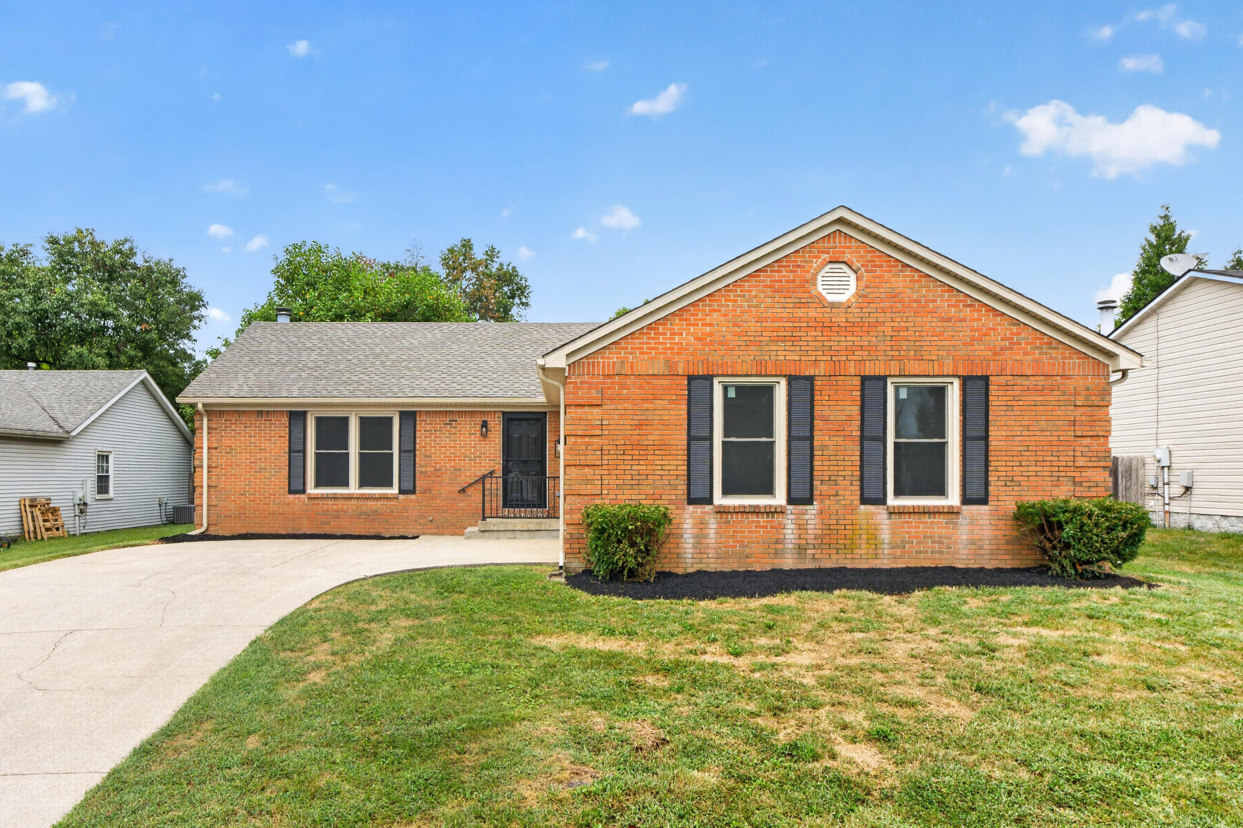 421 Merribrook Court Property Photo 1