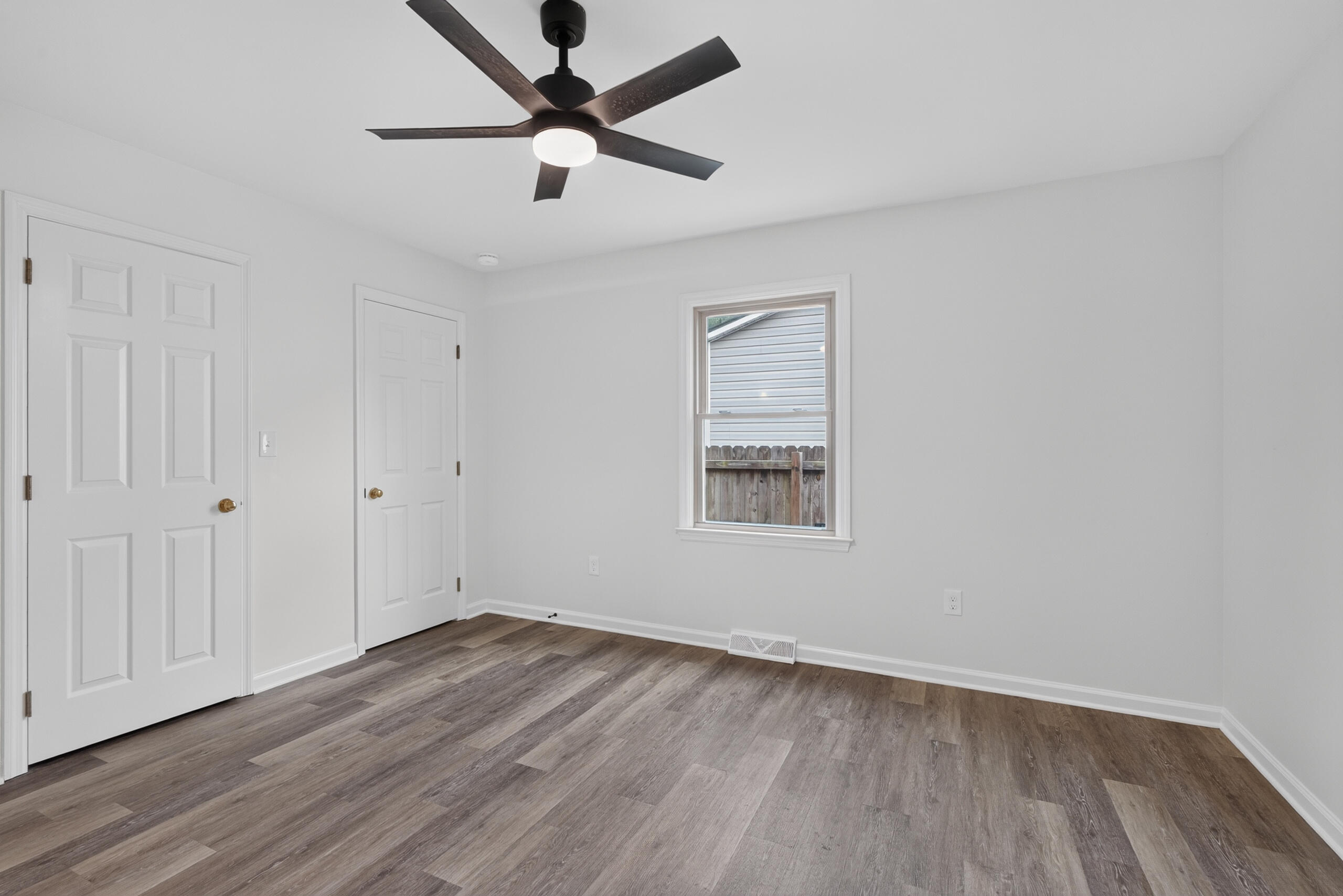 421 Merribrook Court Property Photo 18