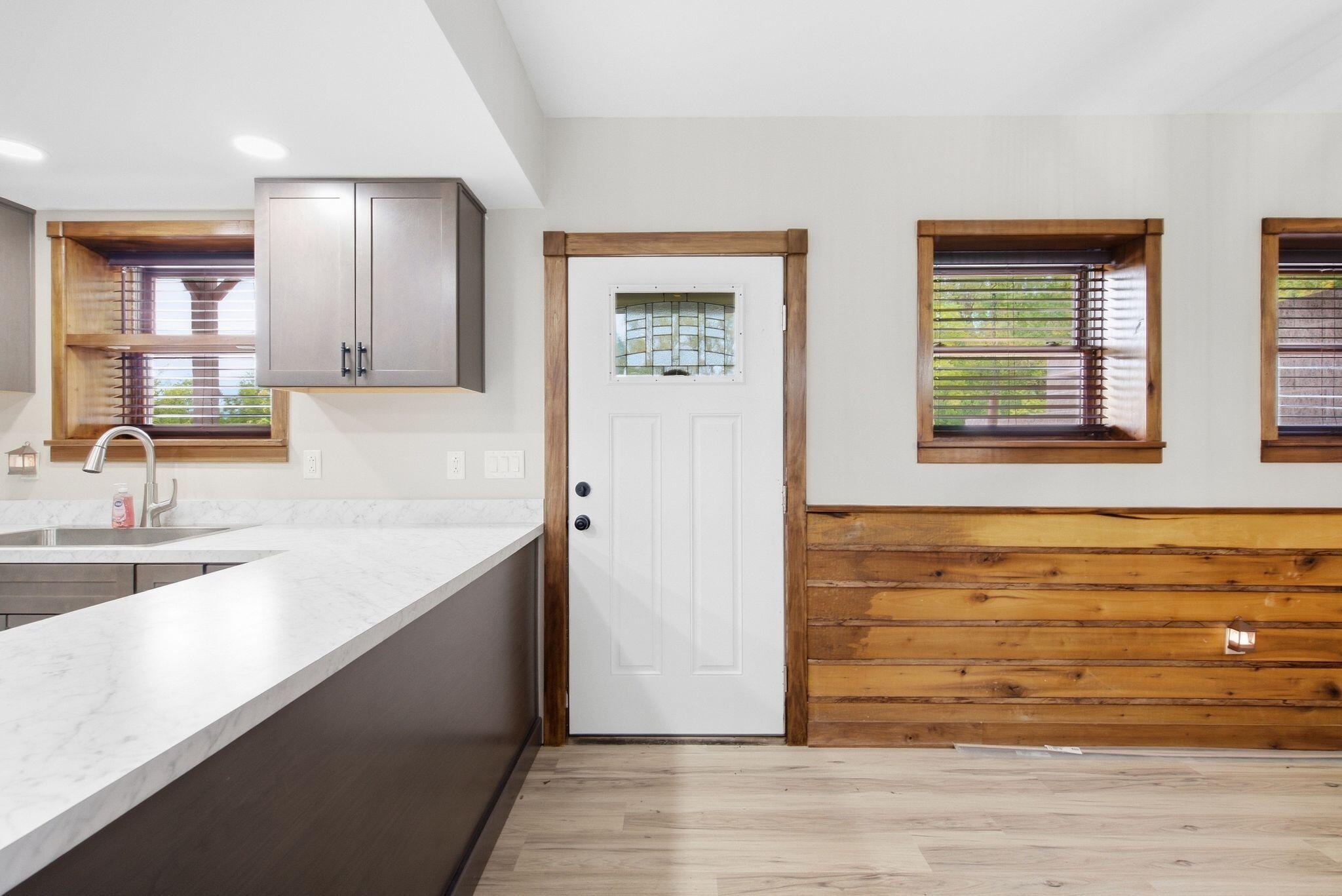 544 Maple Grove Road Property Photo 4