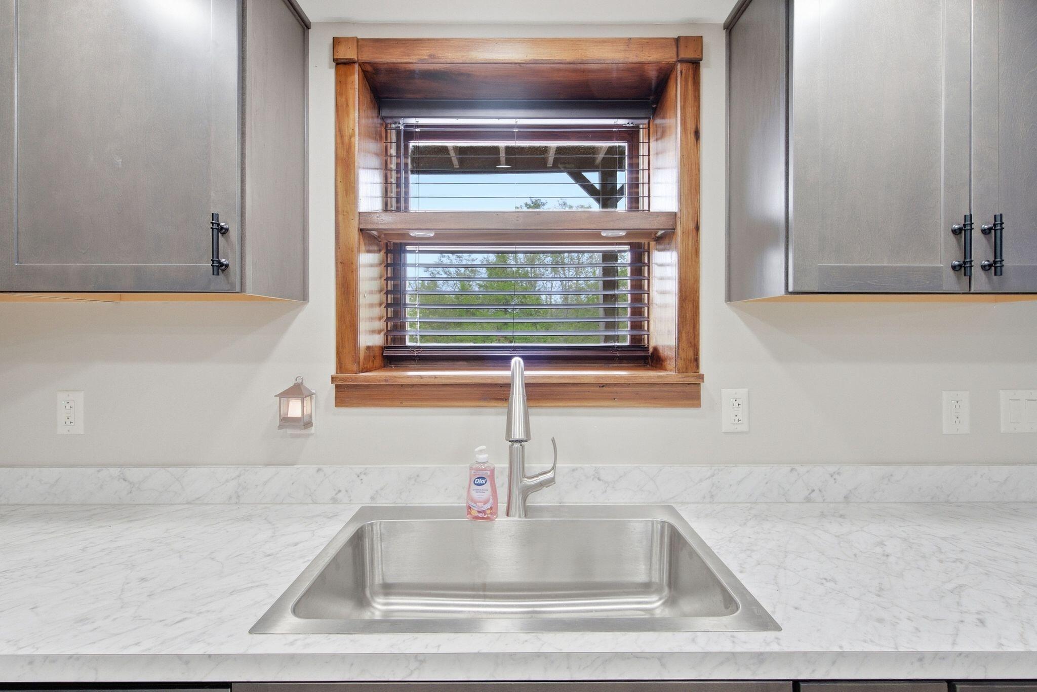 544 Maple Grove Road Property Photo 10