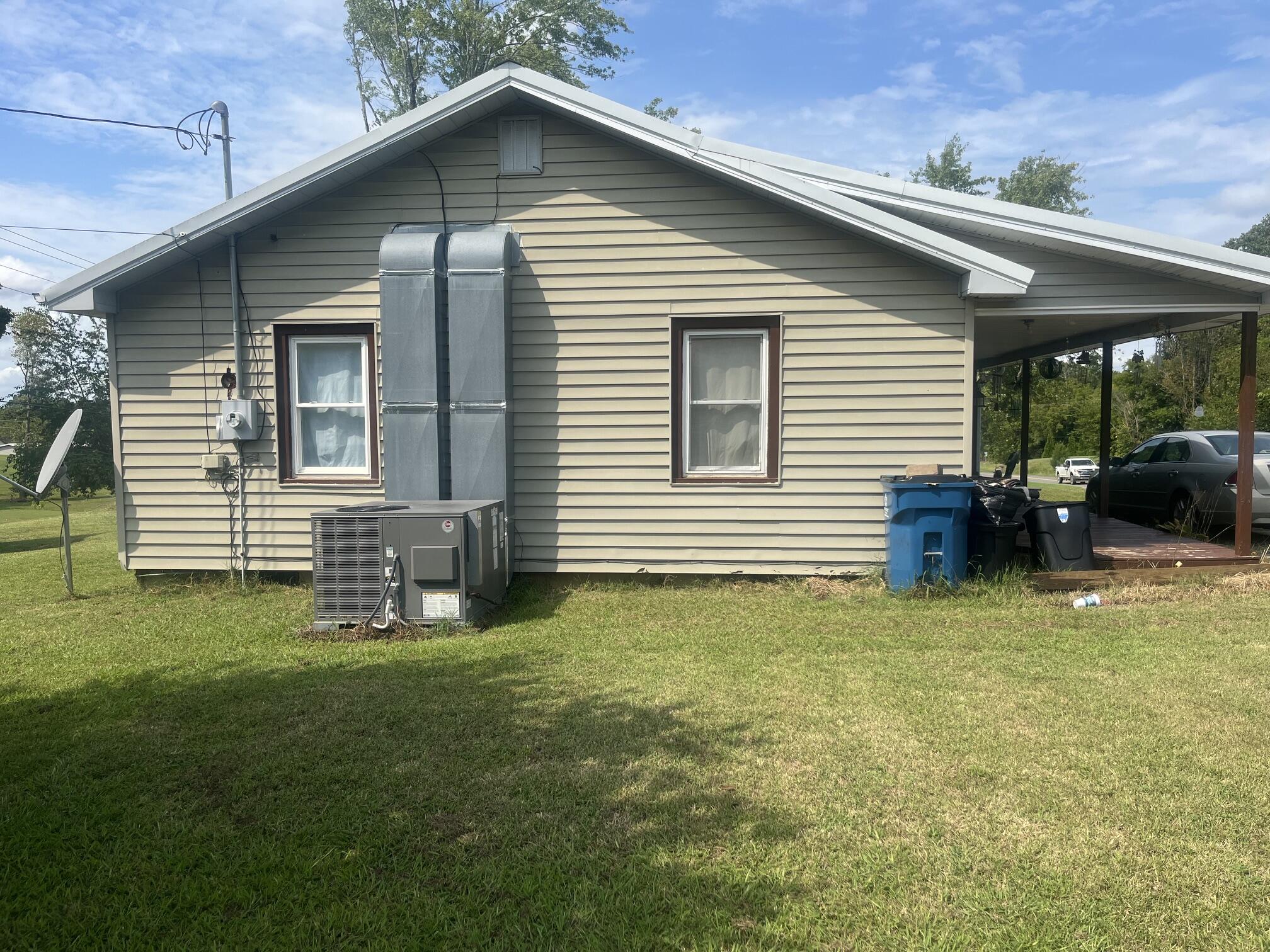 715 Cedar Grove Road Property Photo 2