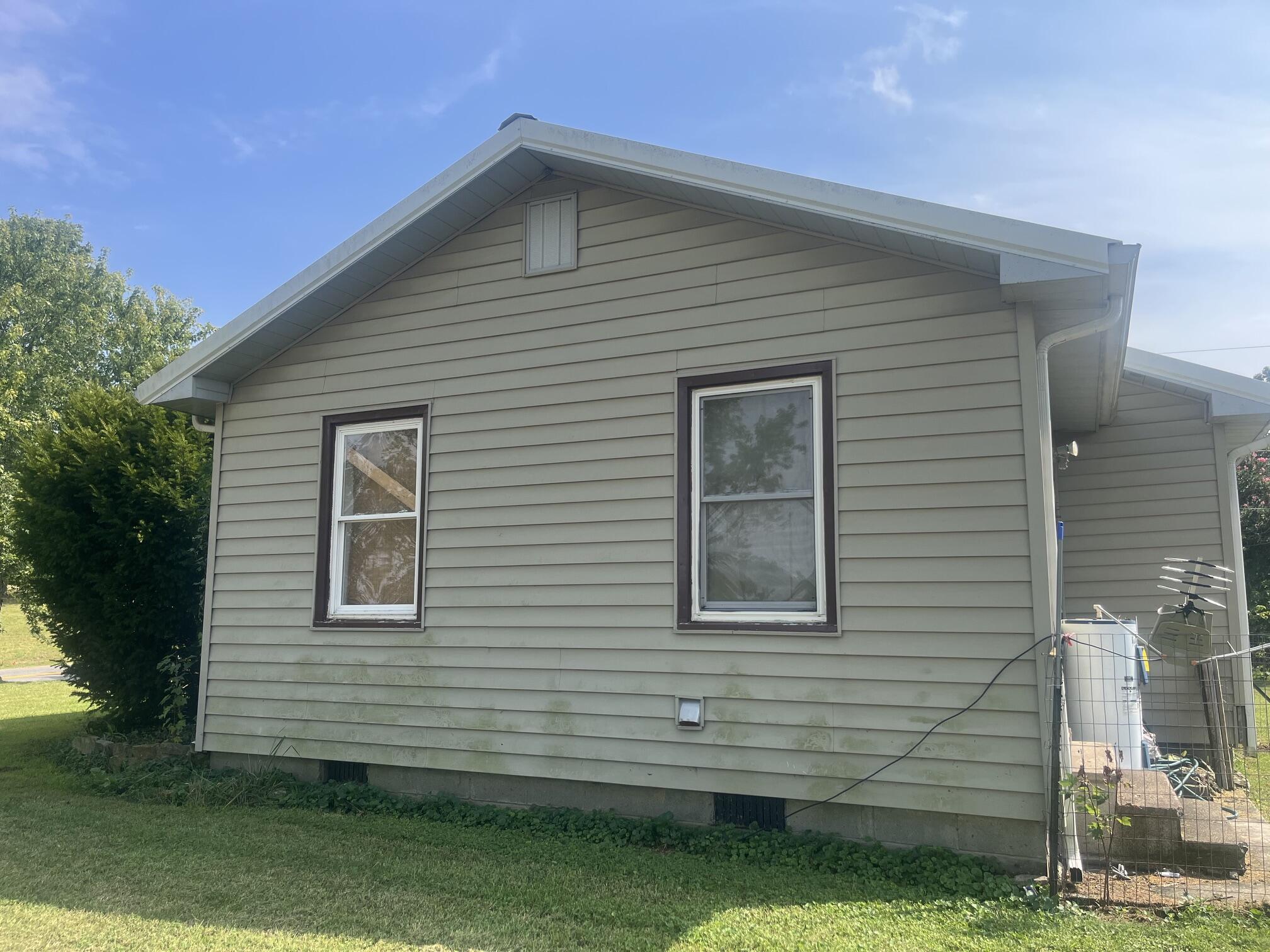 715 Cedar Grove Road Property Photo 4