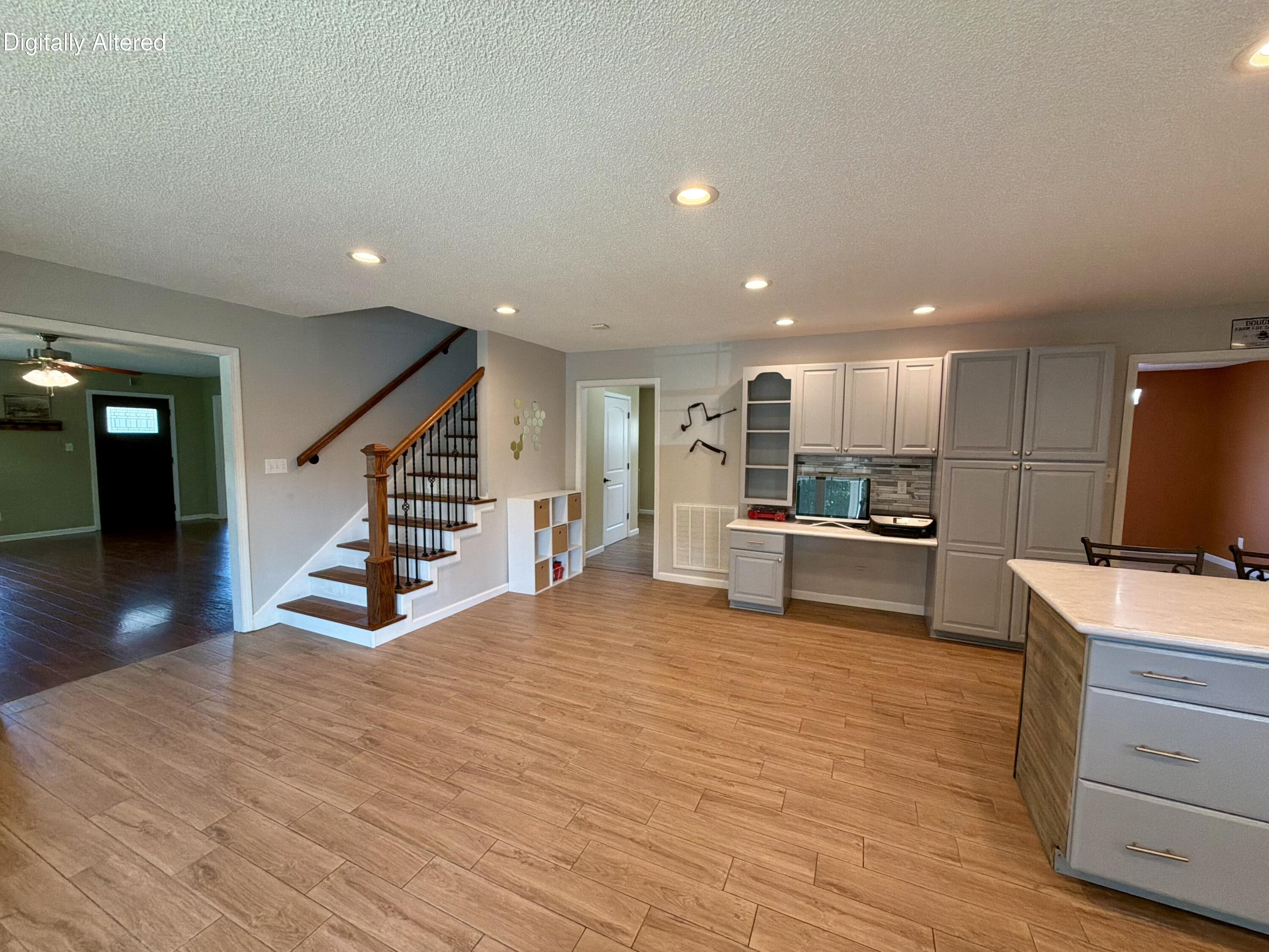 25 Kurt Drive Property Photo 15