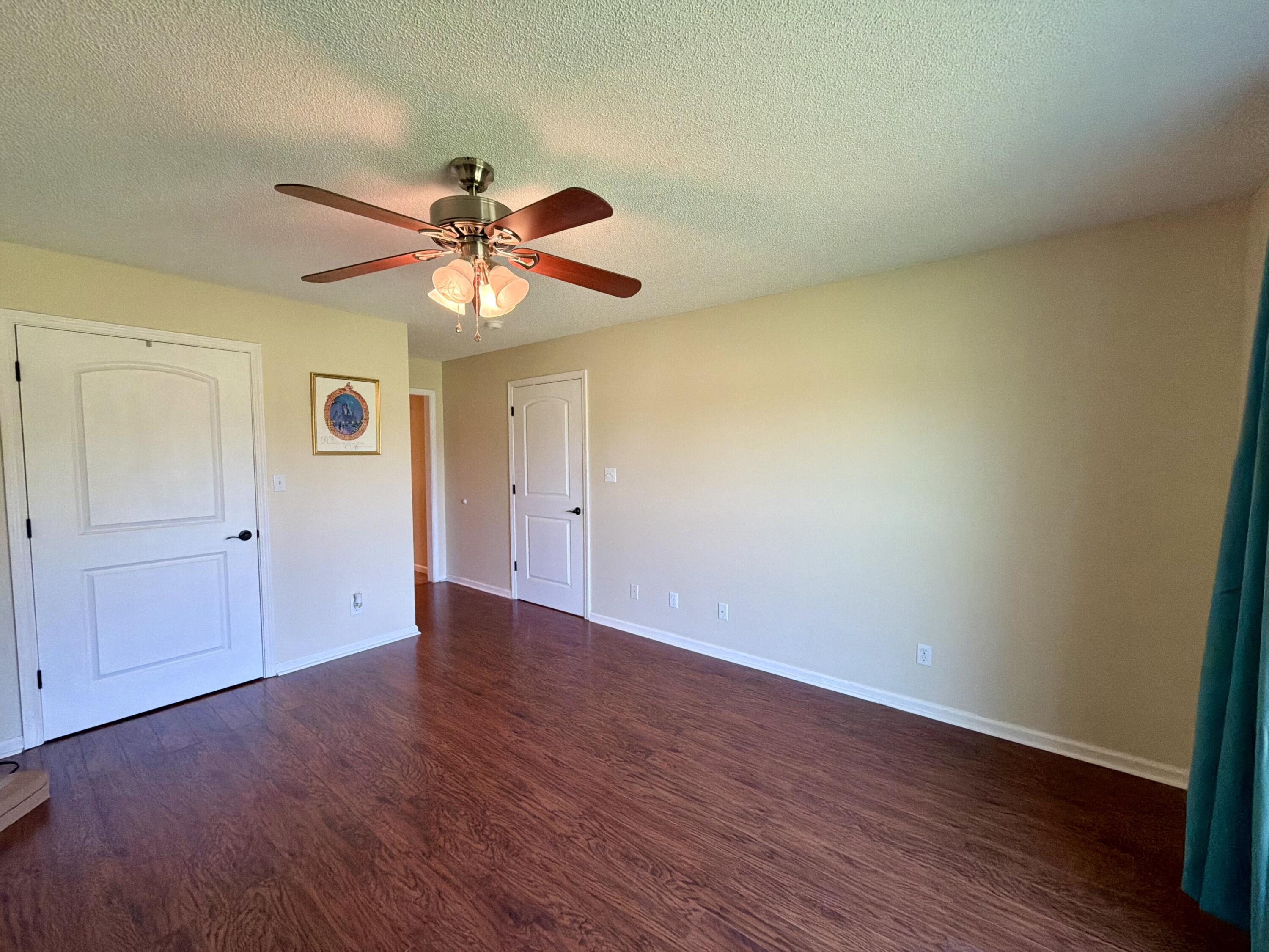 25 Kurt Drive Property Photo 35