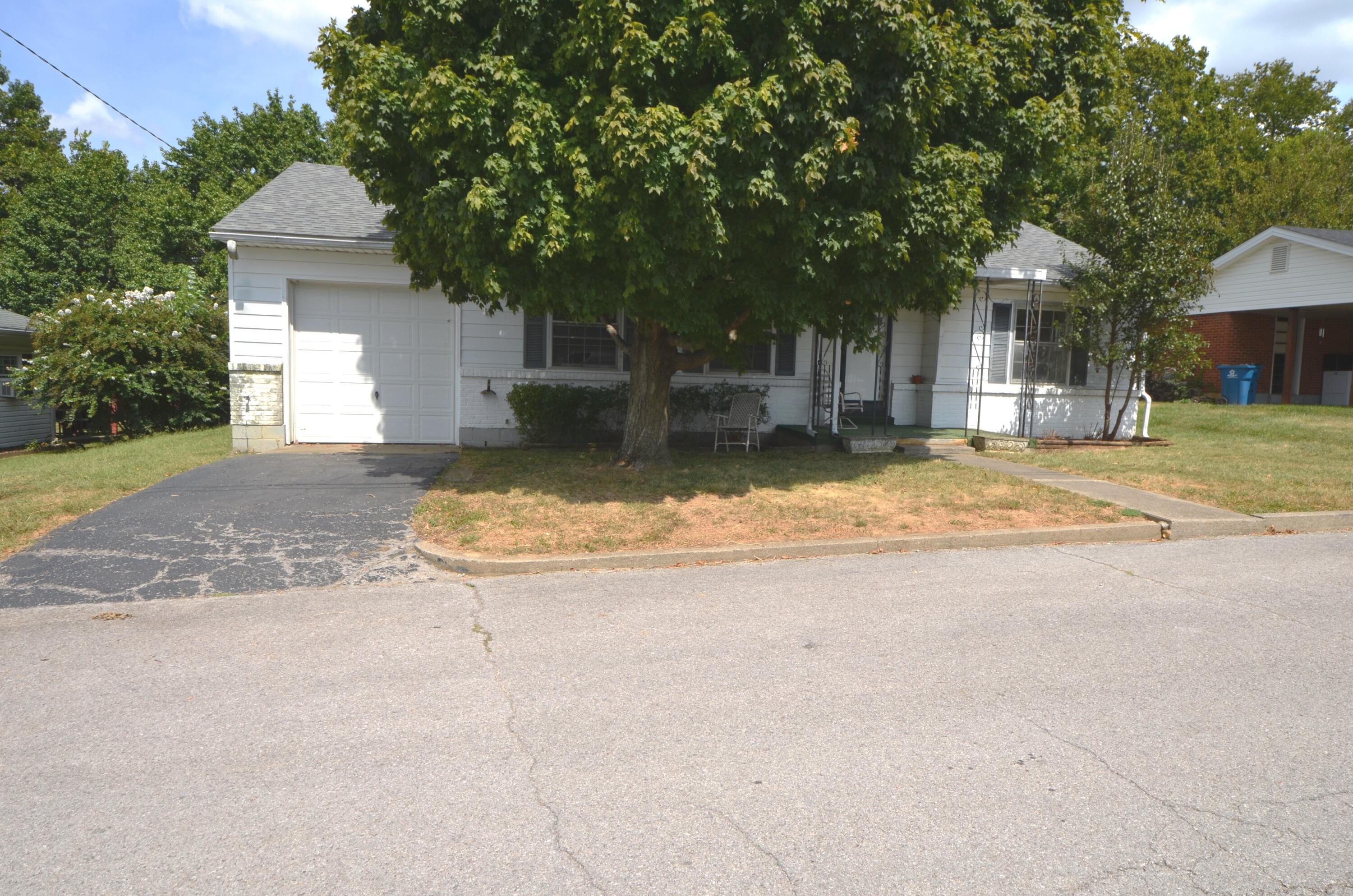 351 Bacon Court Property Photo 2