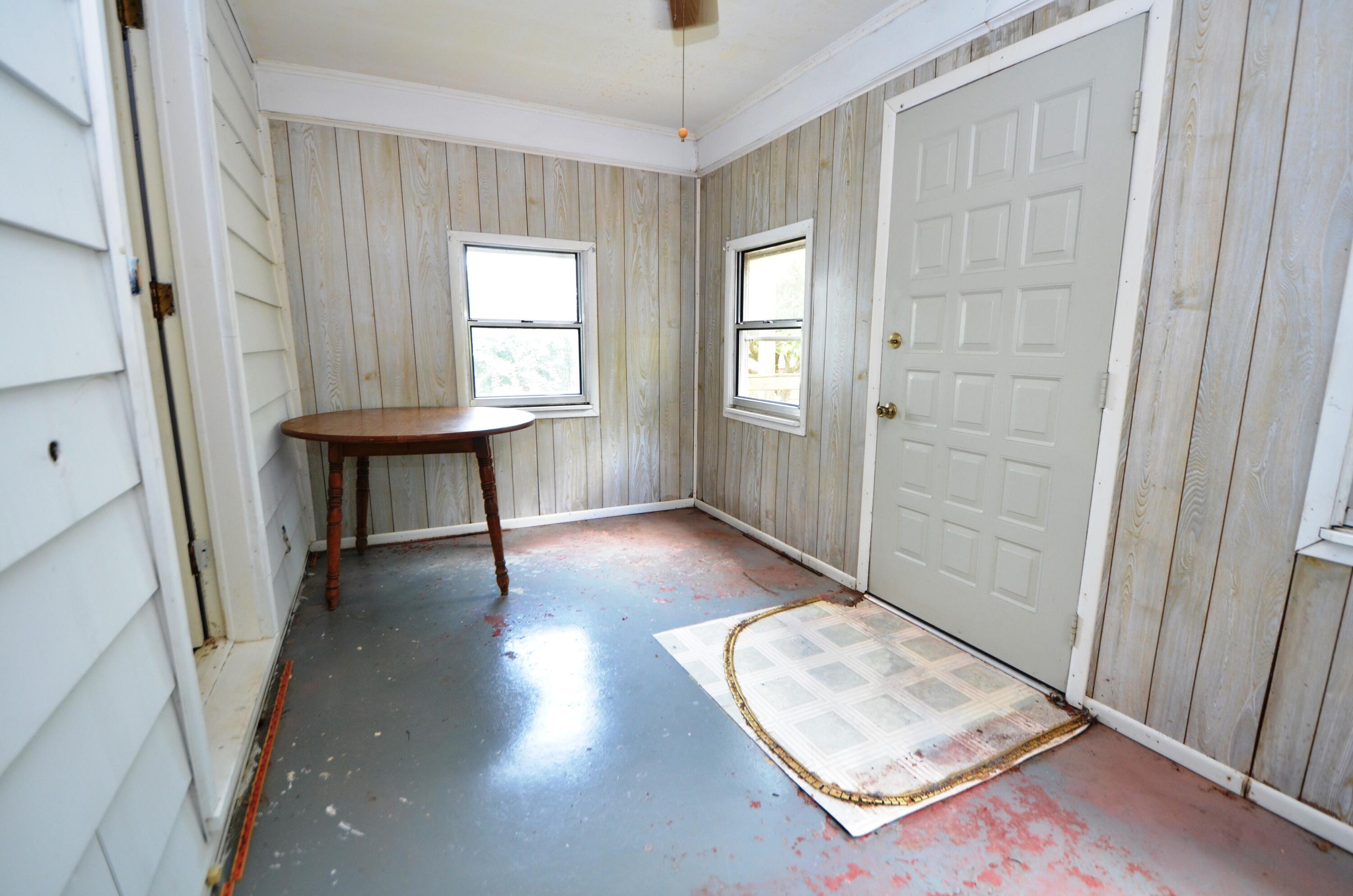 351 Bacon Court Property Photo 22