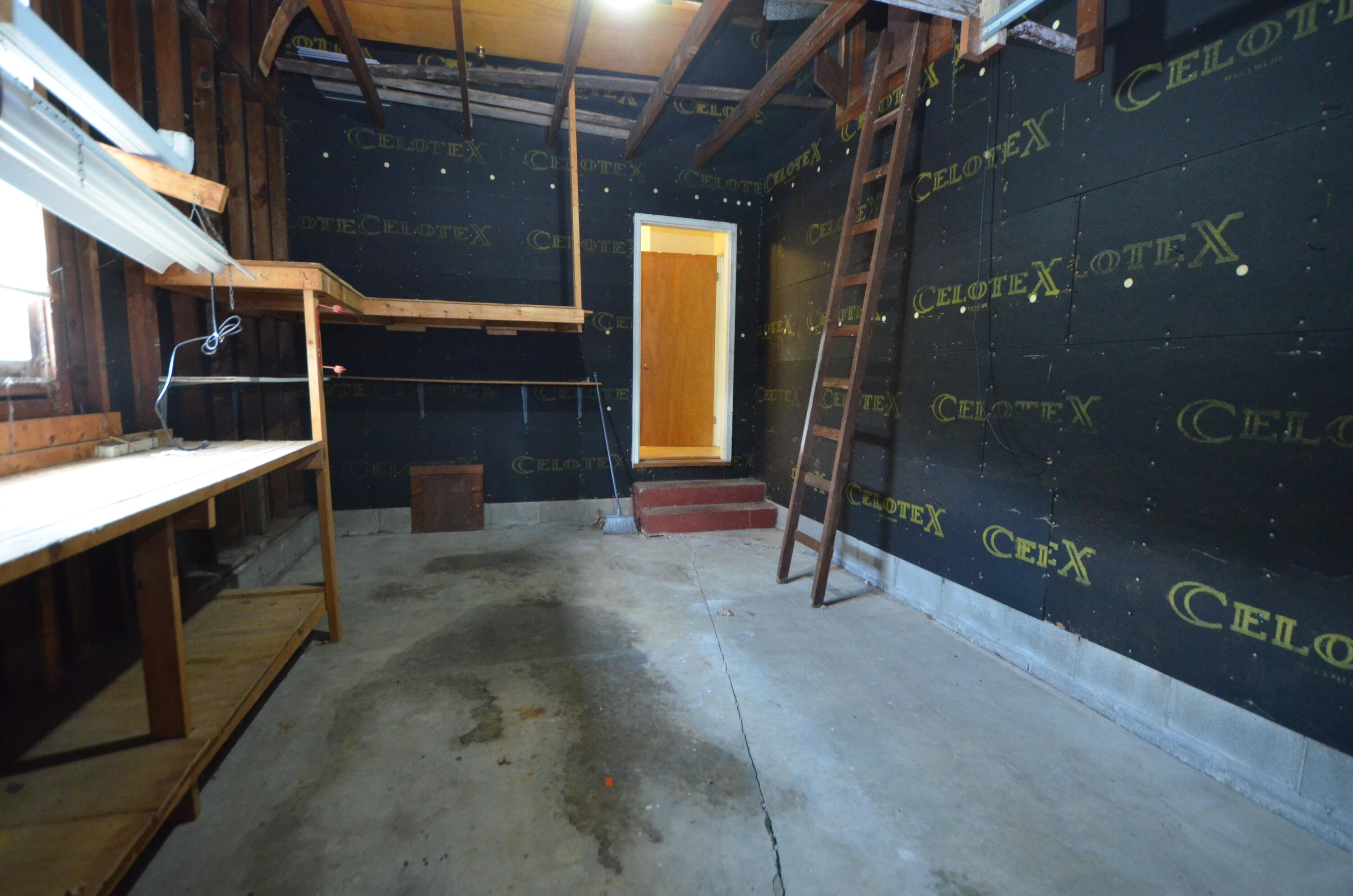 351 Bacon Court Property Photo 25