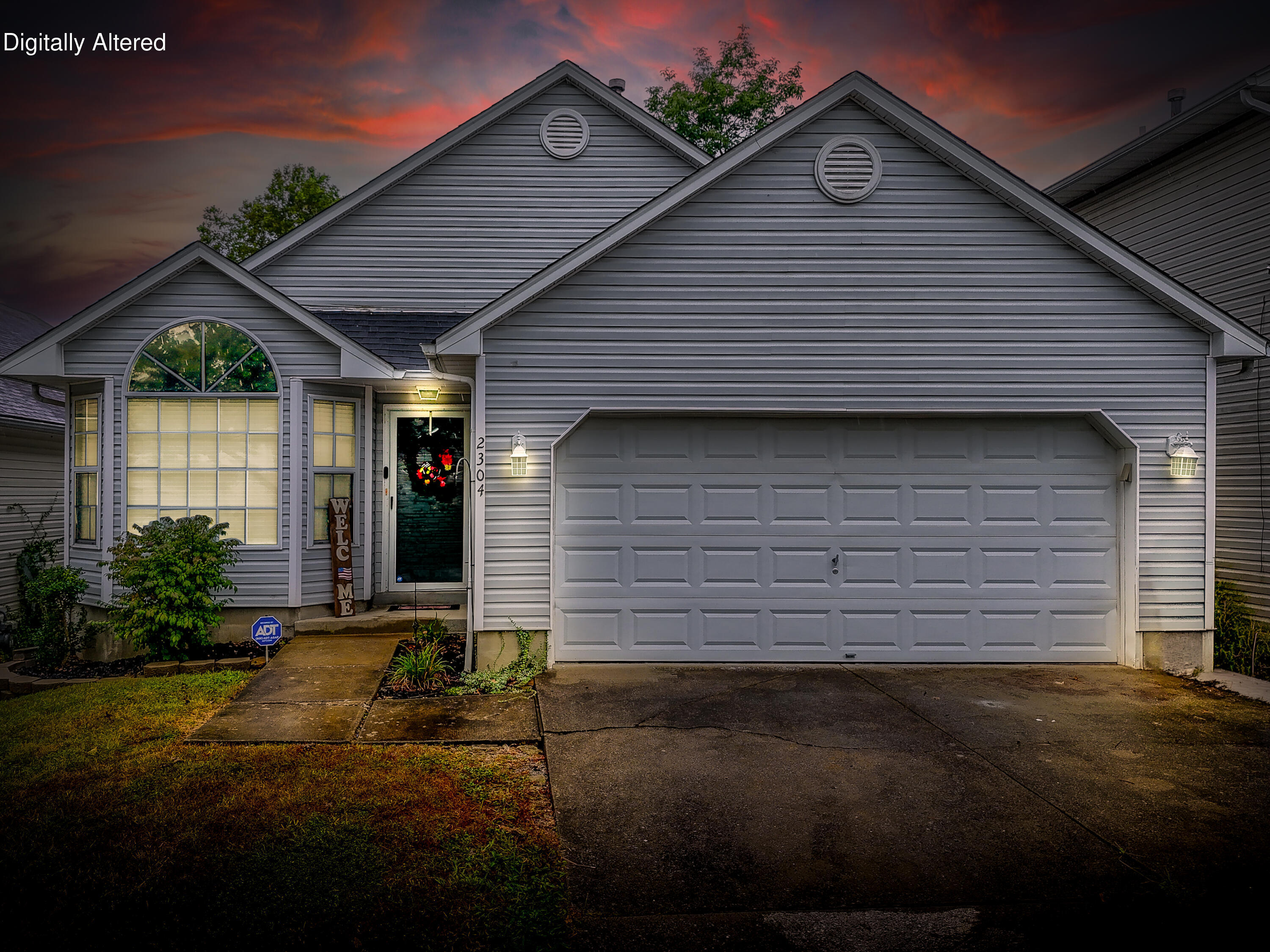 2304 Independence Court Property Photo 1