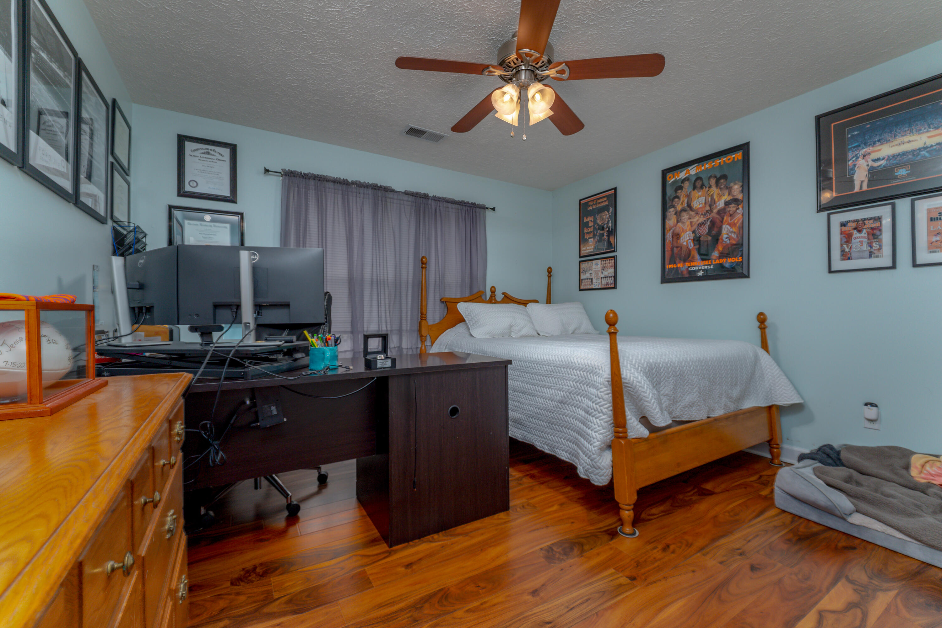 2304 Independence Court Property Photo 21