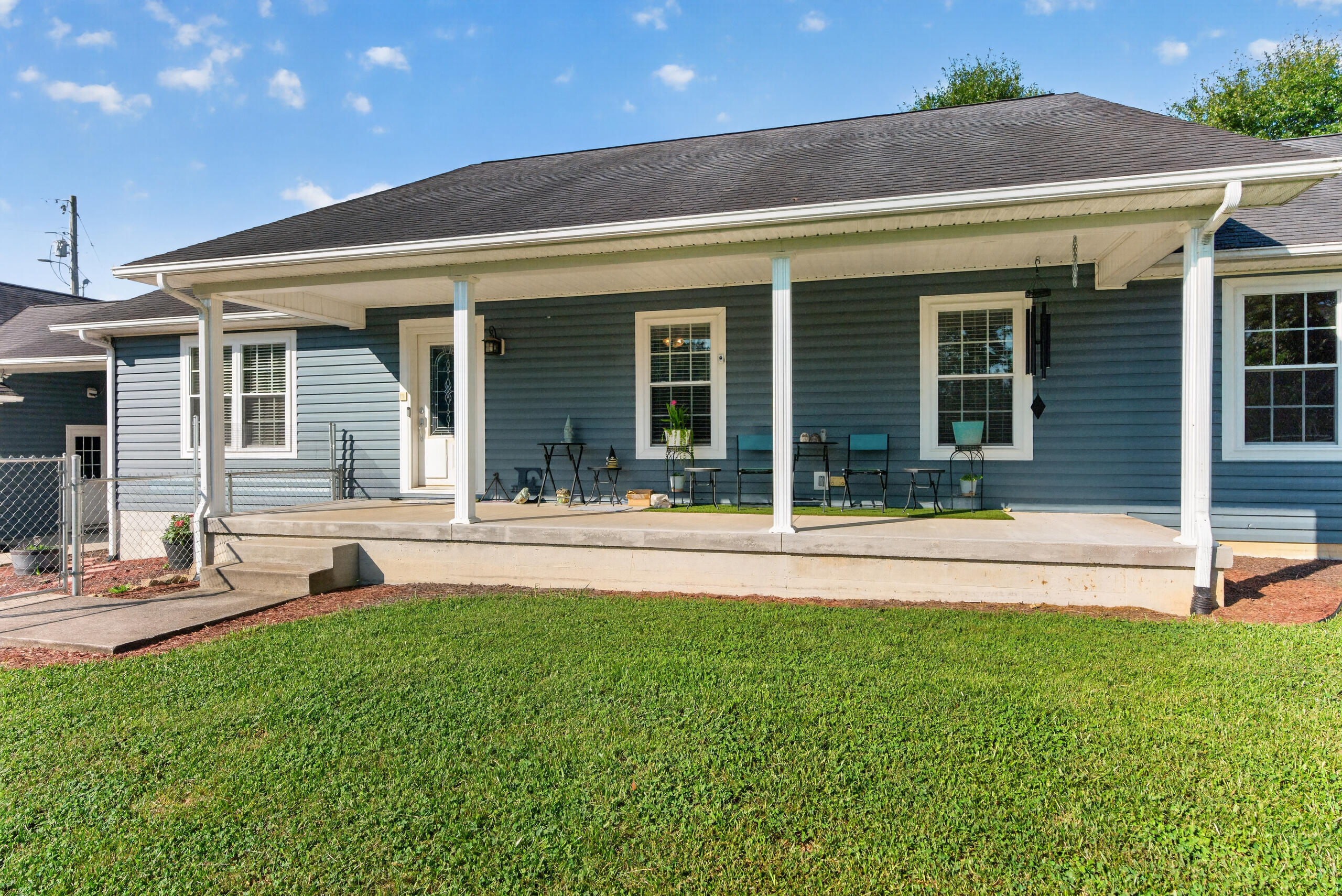 1051 Highway 746 Property Photo 3