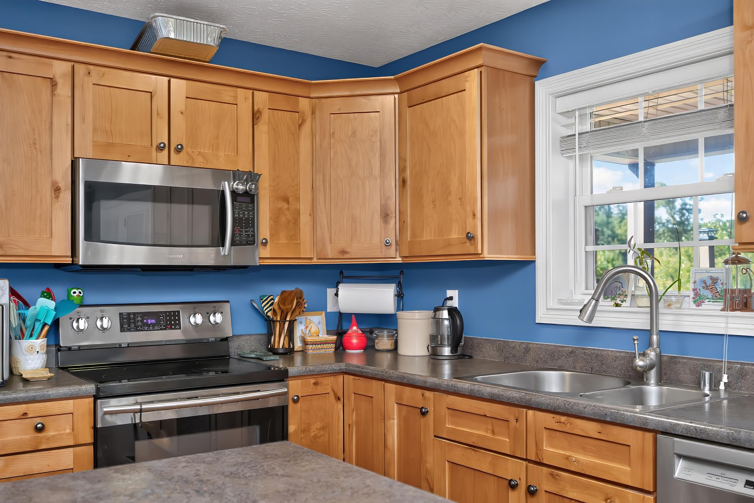 1051 Highway 746 Property Photo 13