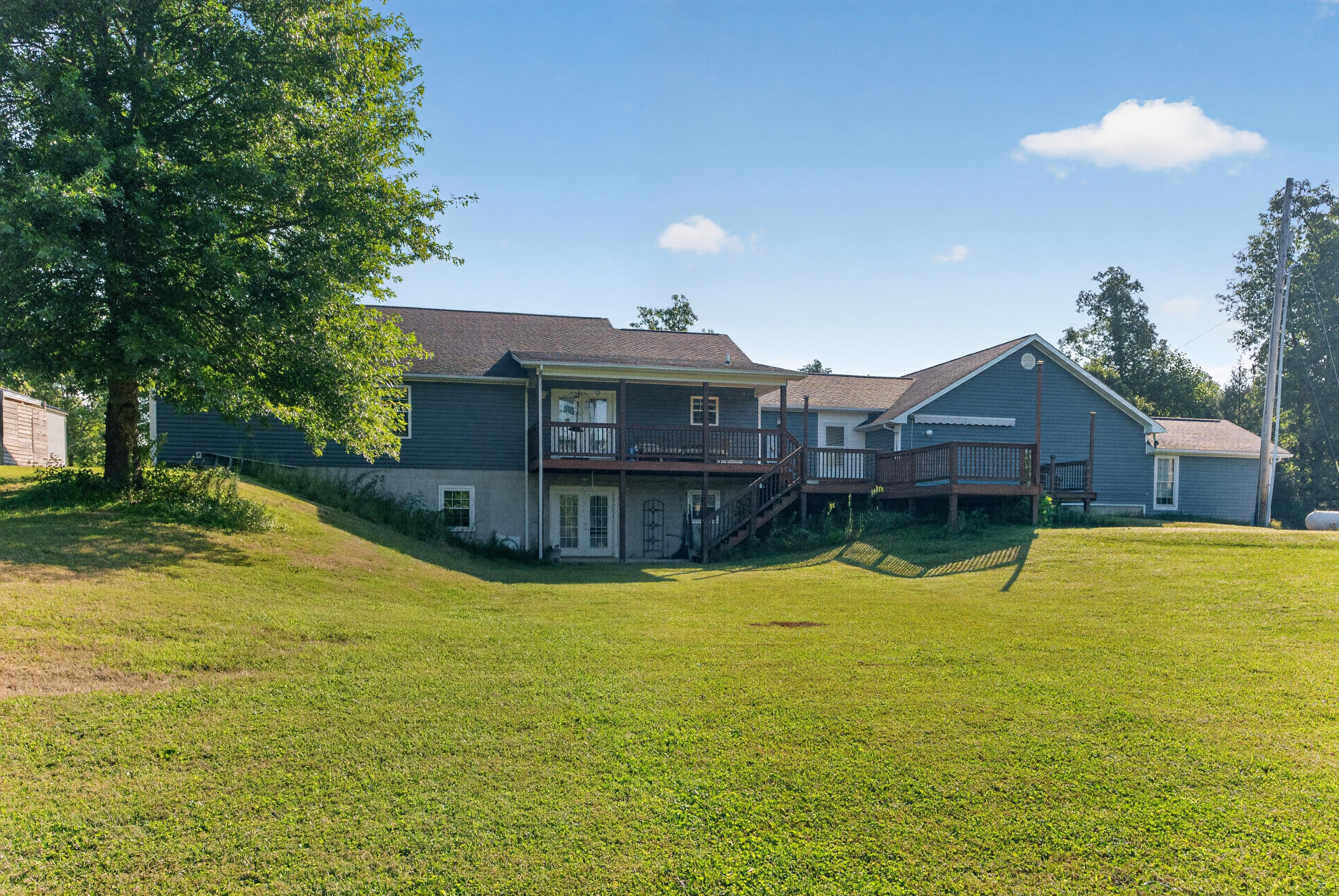 1051 Highway 746 Property Photo 38