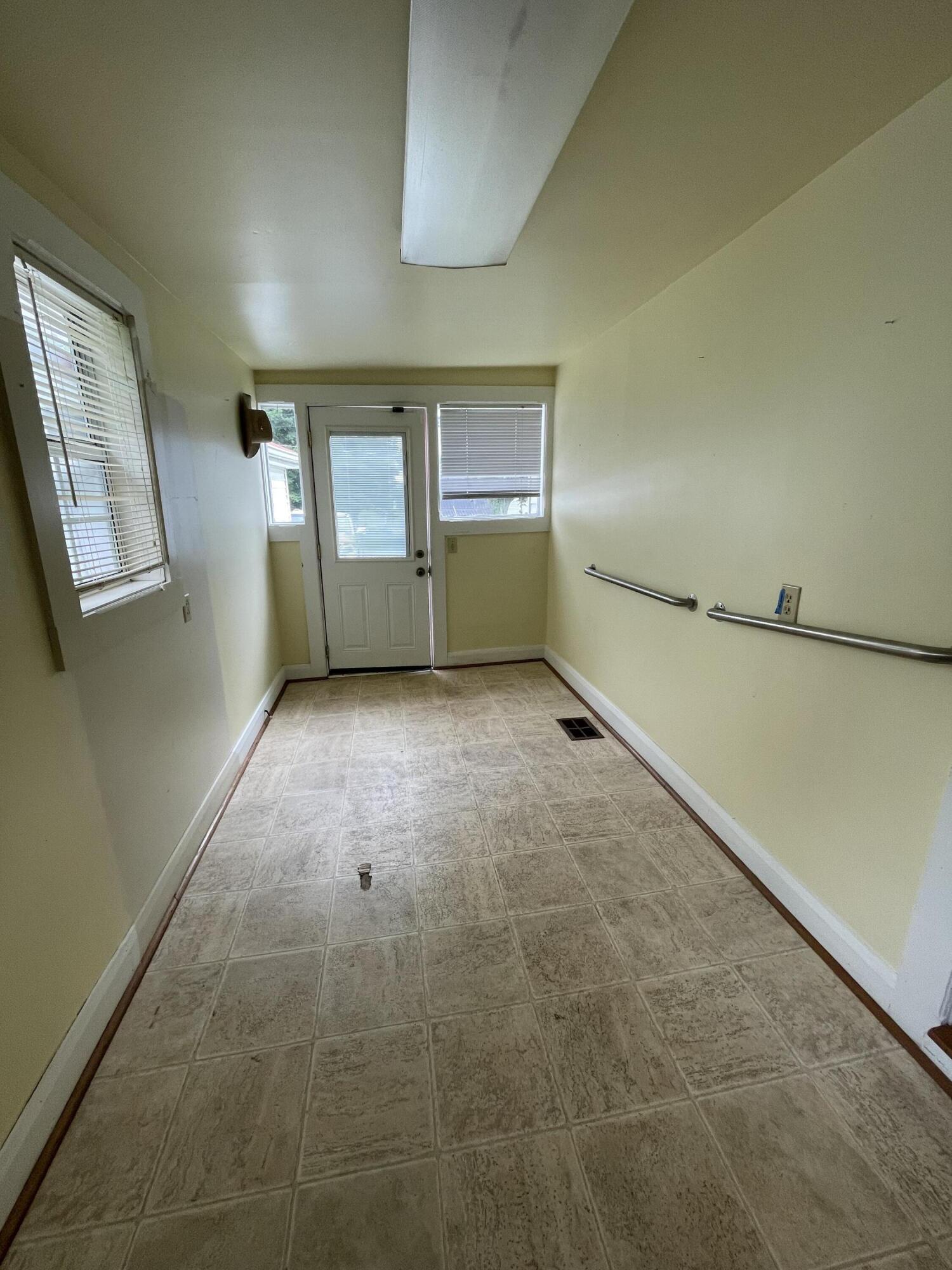 302 Danville Street Property Photo 63
