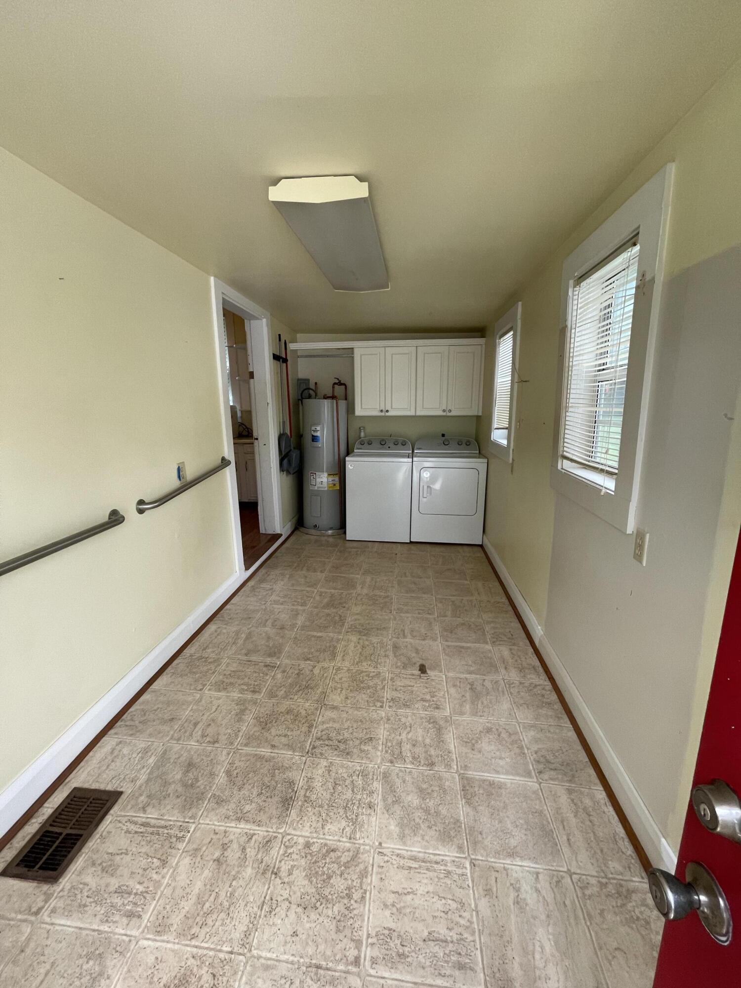302 Danville Street Property Photo 64