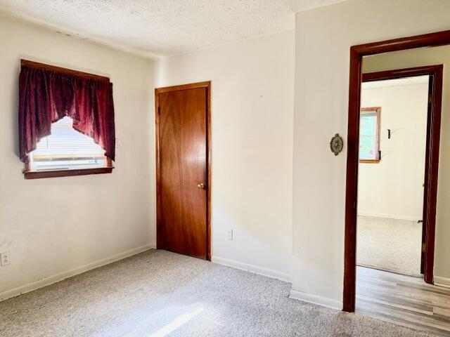 1980 Greenleaf Drive Property Photo 14