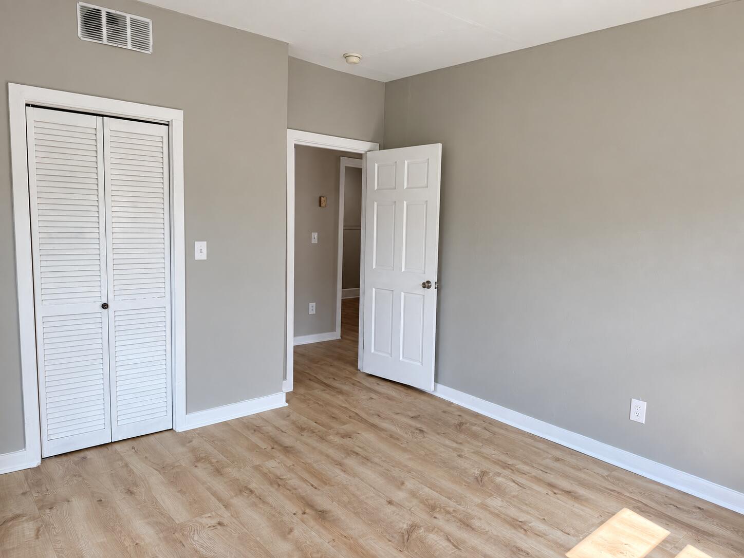 229 1st Street Property Photo 9