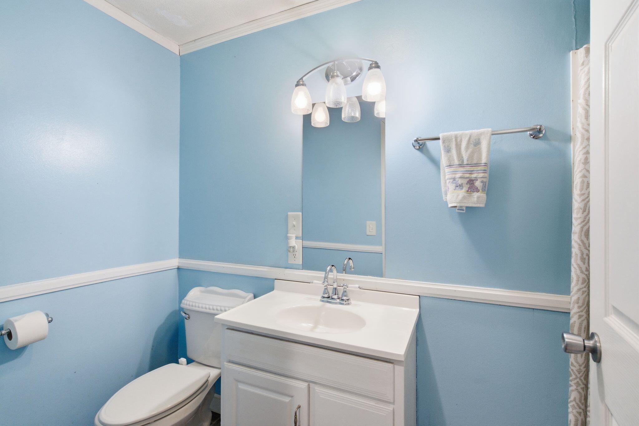 423 Alexander Drive Property Photo 28