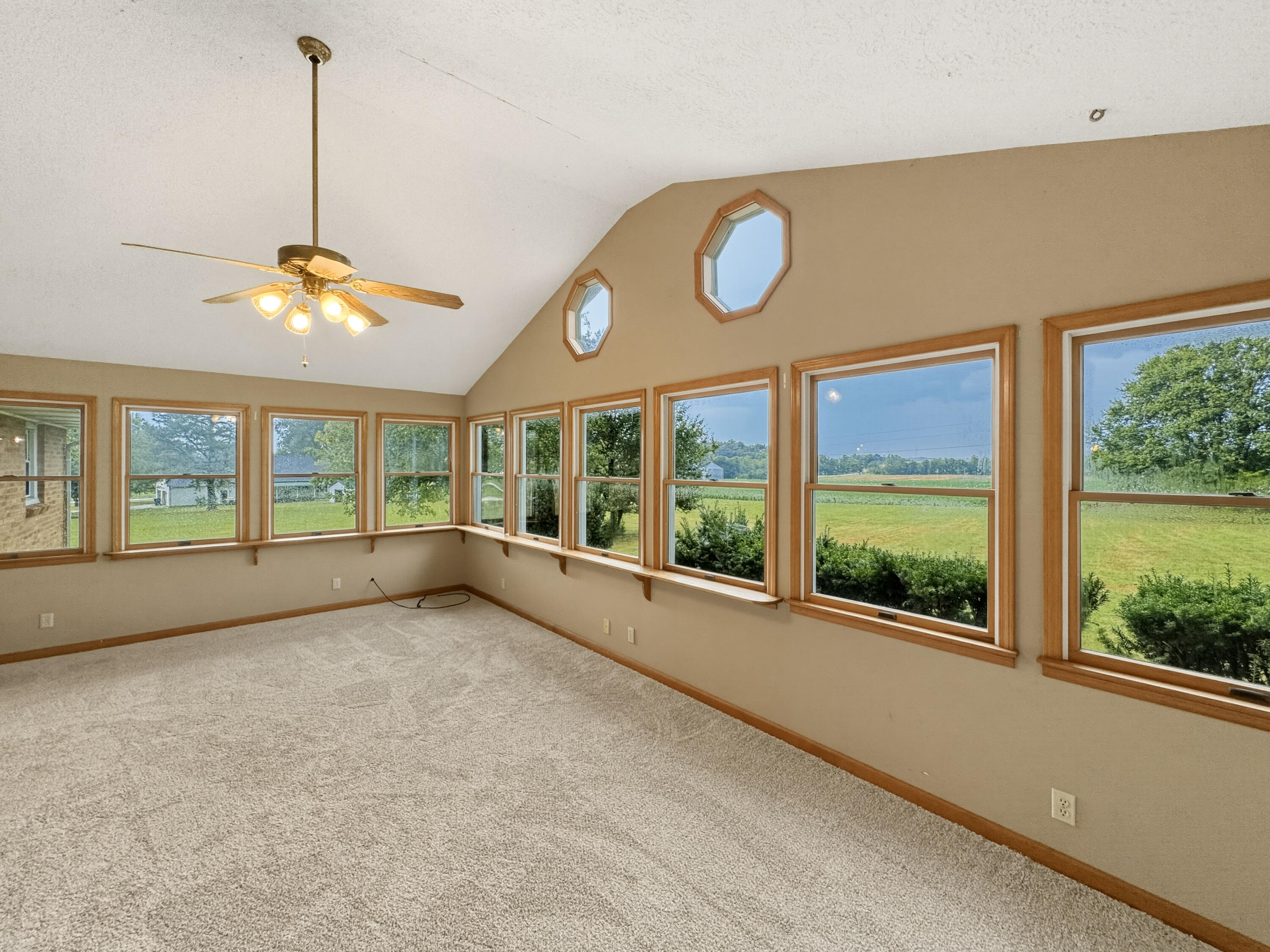 87 Meadow Lane Property Photo 7
