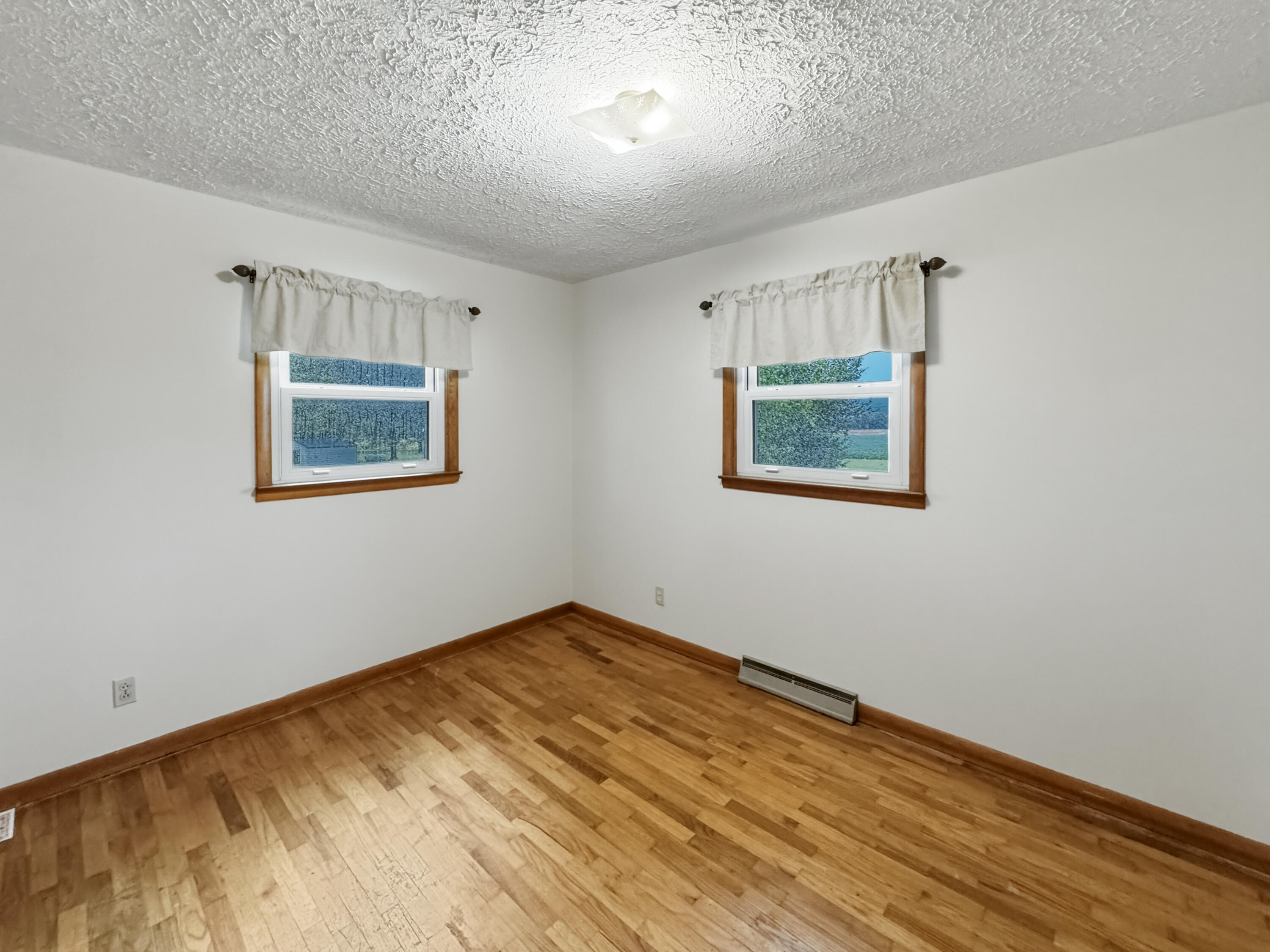 87 Meadow Lane Property Photo 13