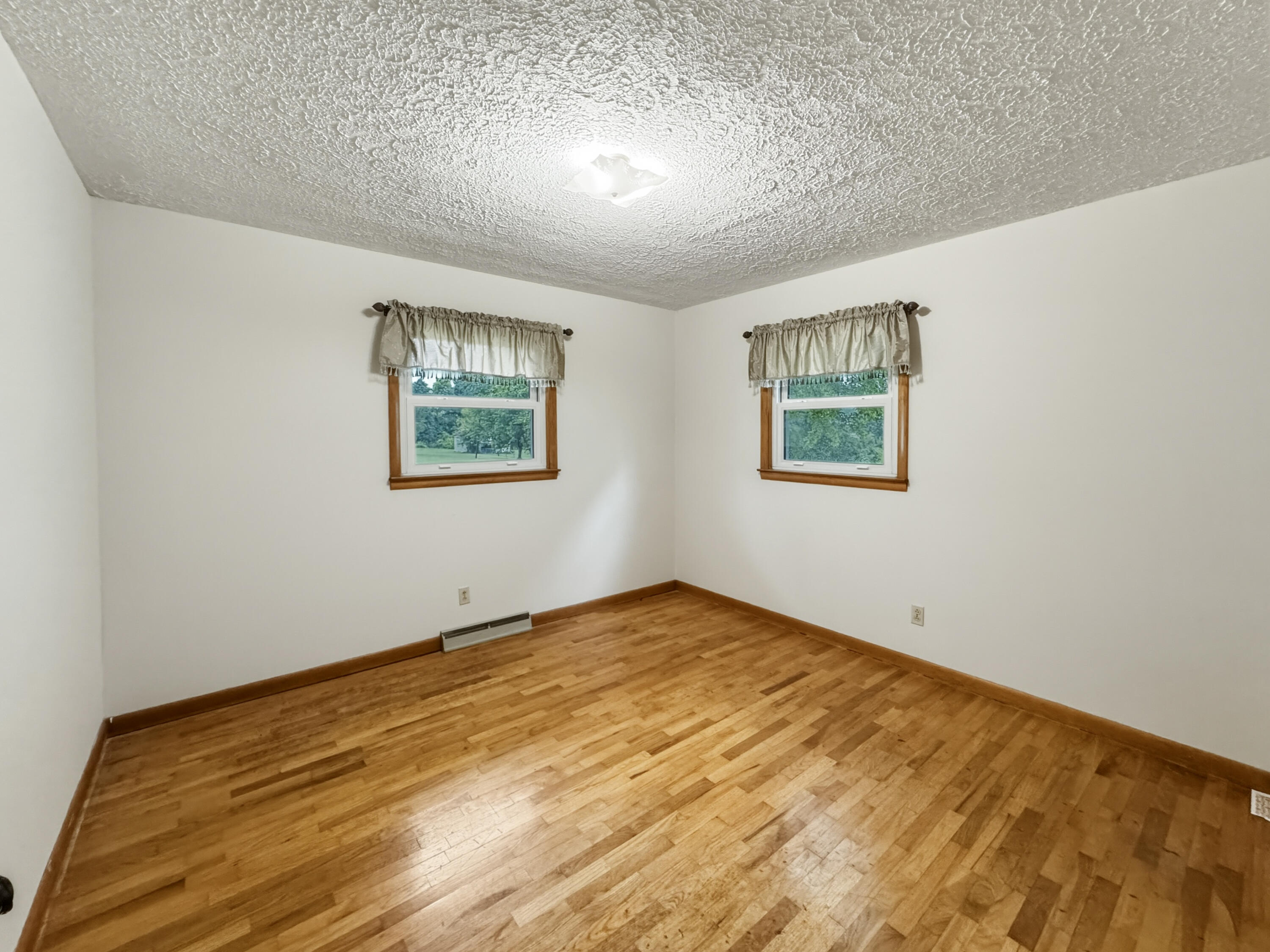 87 Meadow Lane Property Photo 15