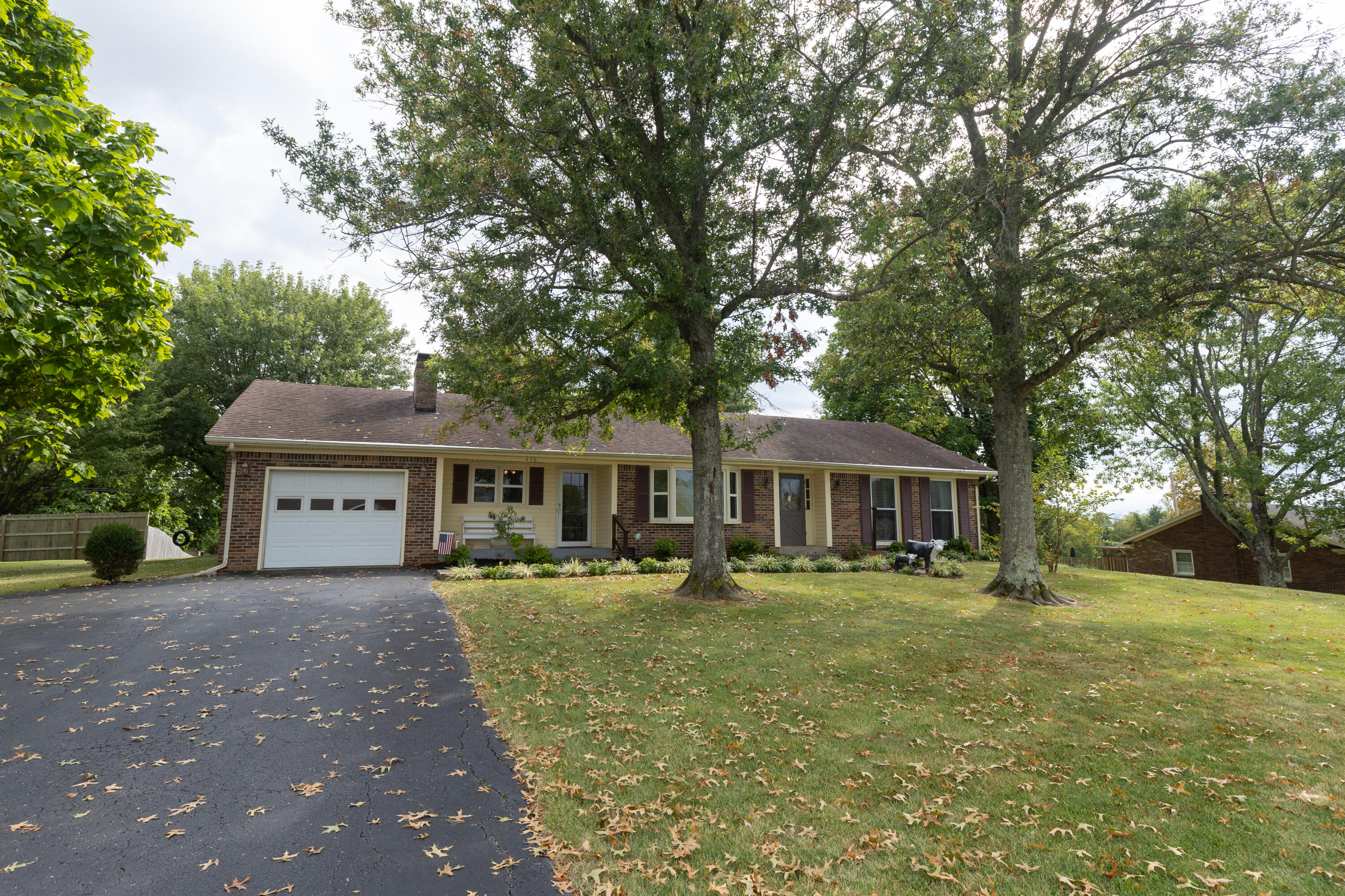 436 Arrowhead Drive Property Photo 6
