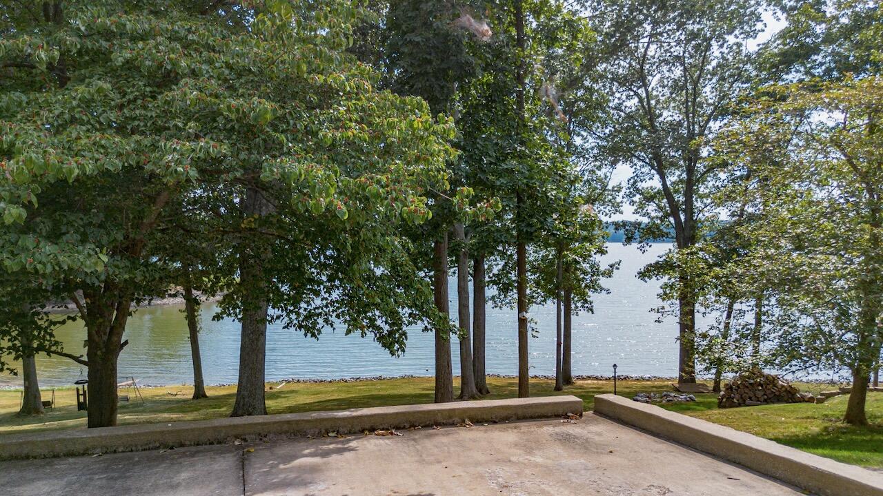 230 Cherokee Loop Property Photo 5