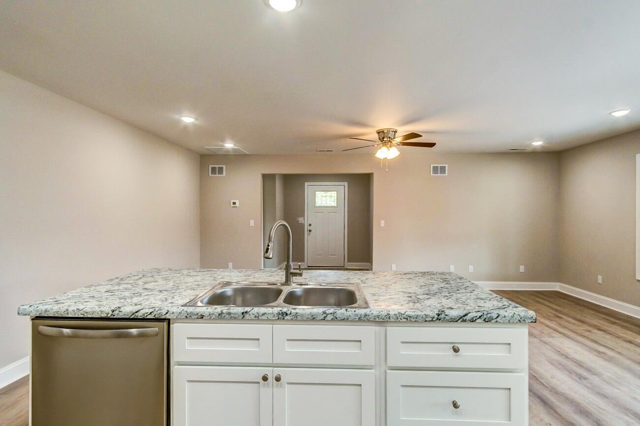 144 Garden Gate Drive Property Photo 14