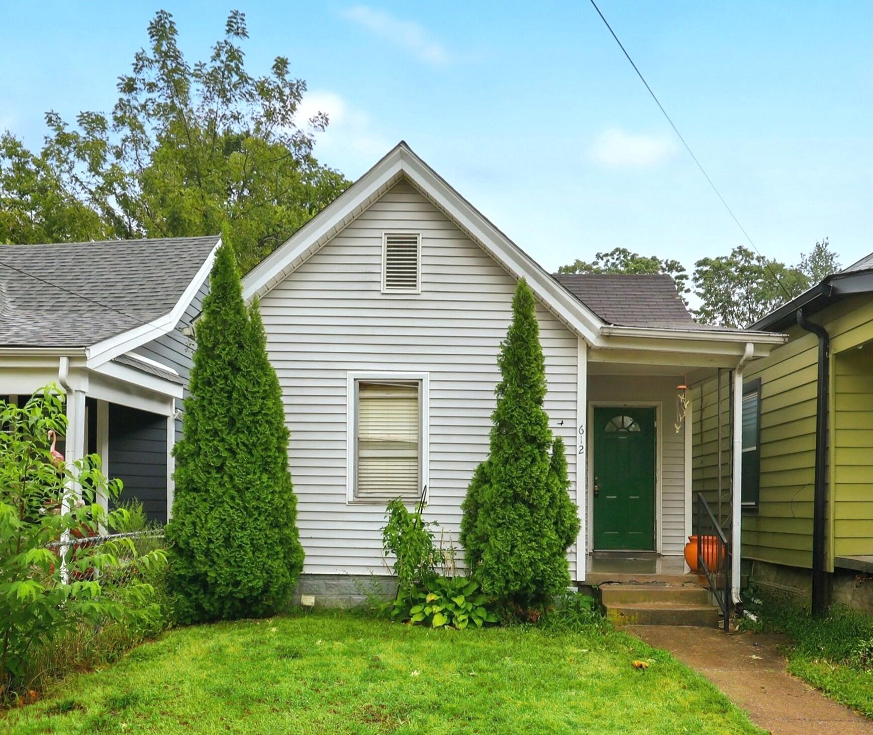 612 N Upper Street Property Photo 1
