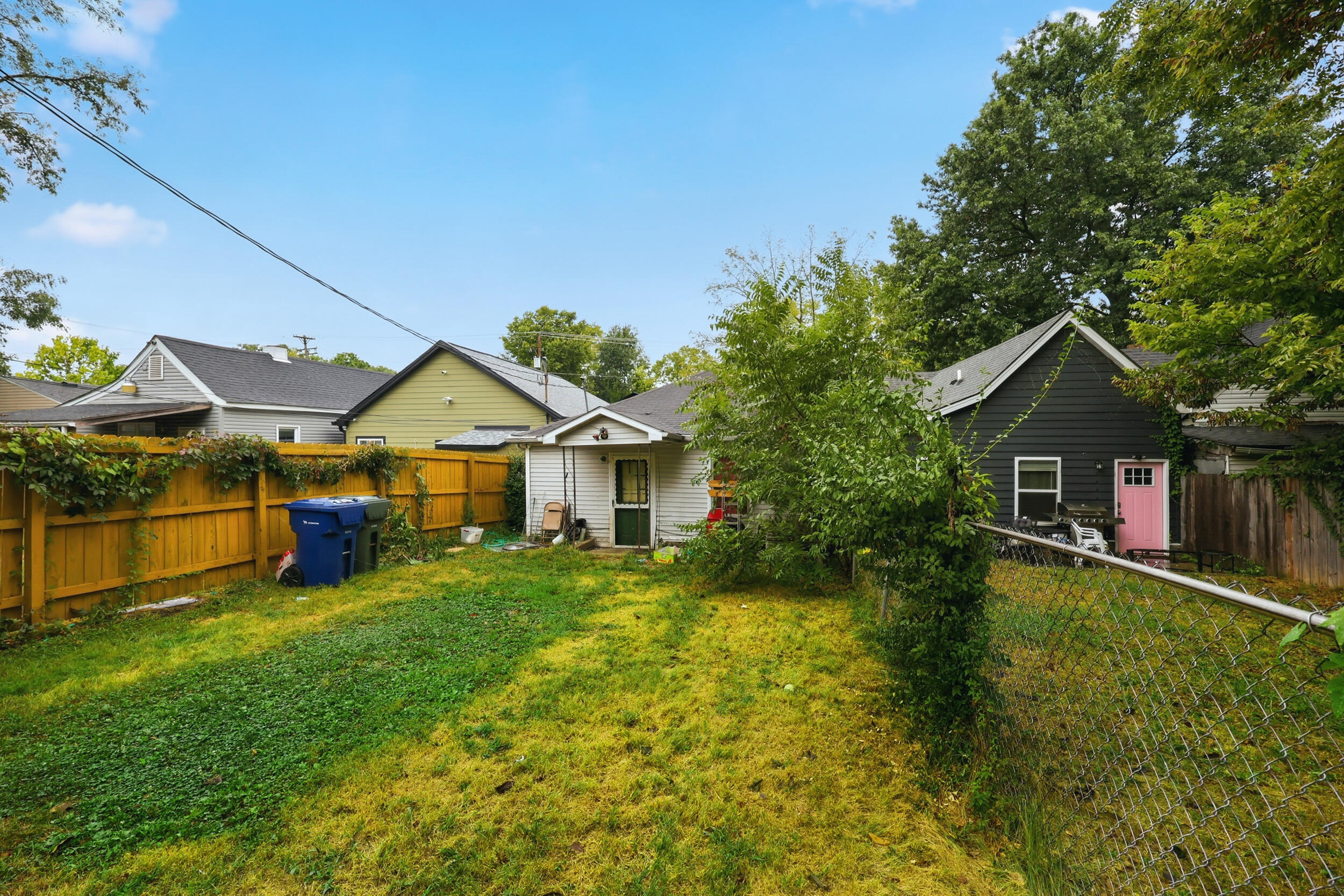 612 N Upper Street Property Photo 18