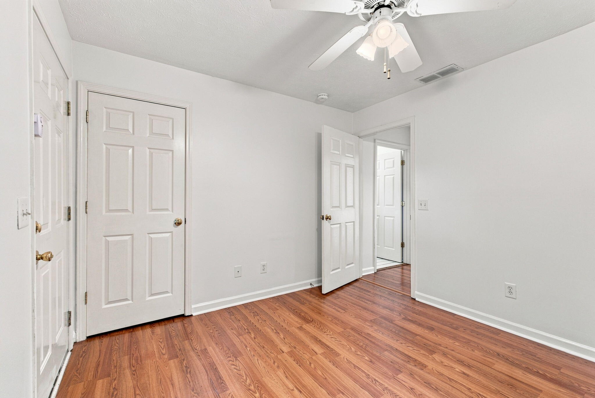 640 Jackson Street Property Photo 8